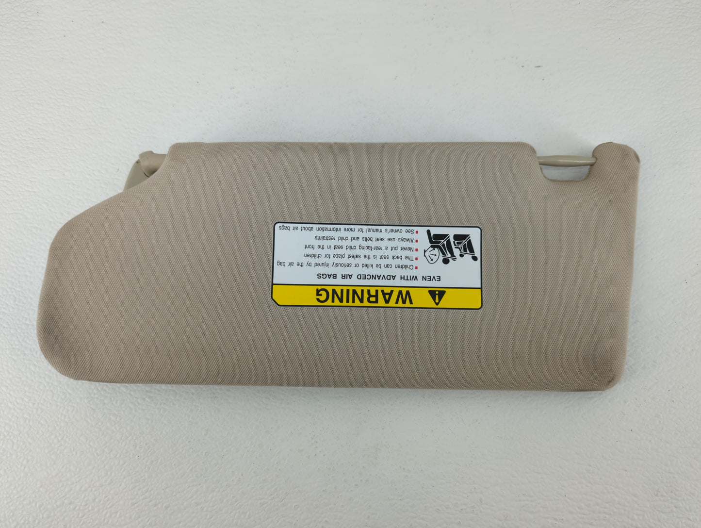 2019 Mitsubishi Outlander Sun Visor Shade Replacement Passenger Right Mirror Fits OEM Used Auto Parts - Oemusedautoparts1.co