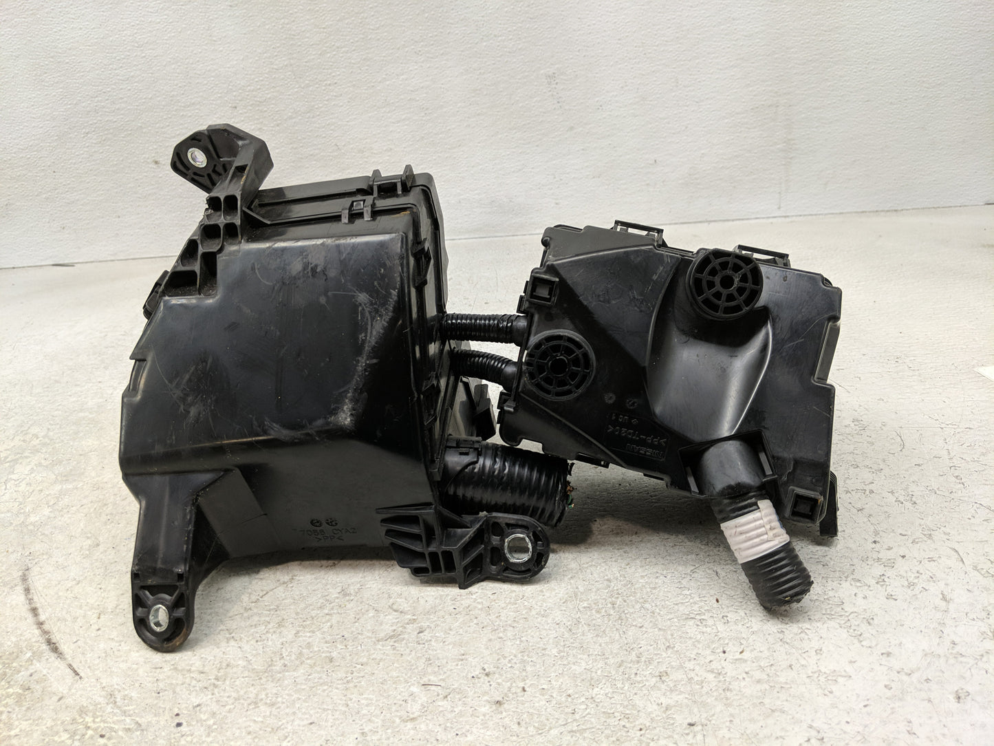 2019-2022 Nissan Altima Fusebox Fuse Box Panel Relay Module Fits Fits 2019 2020 2021 2022 OEM Used Auto Parts - Oemusedautop