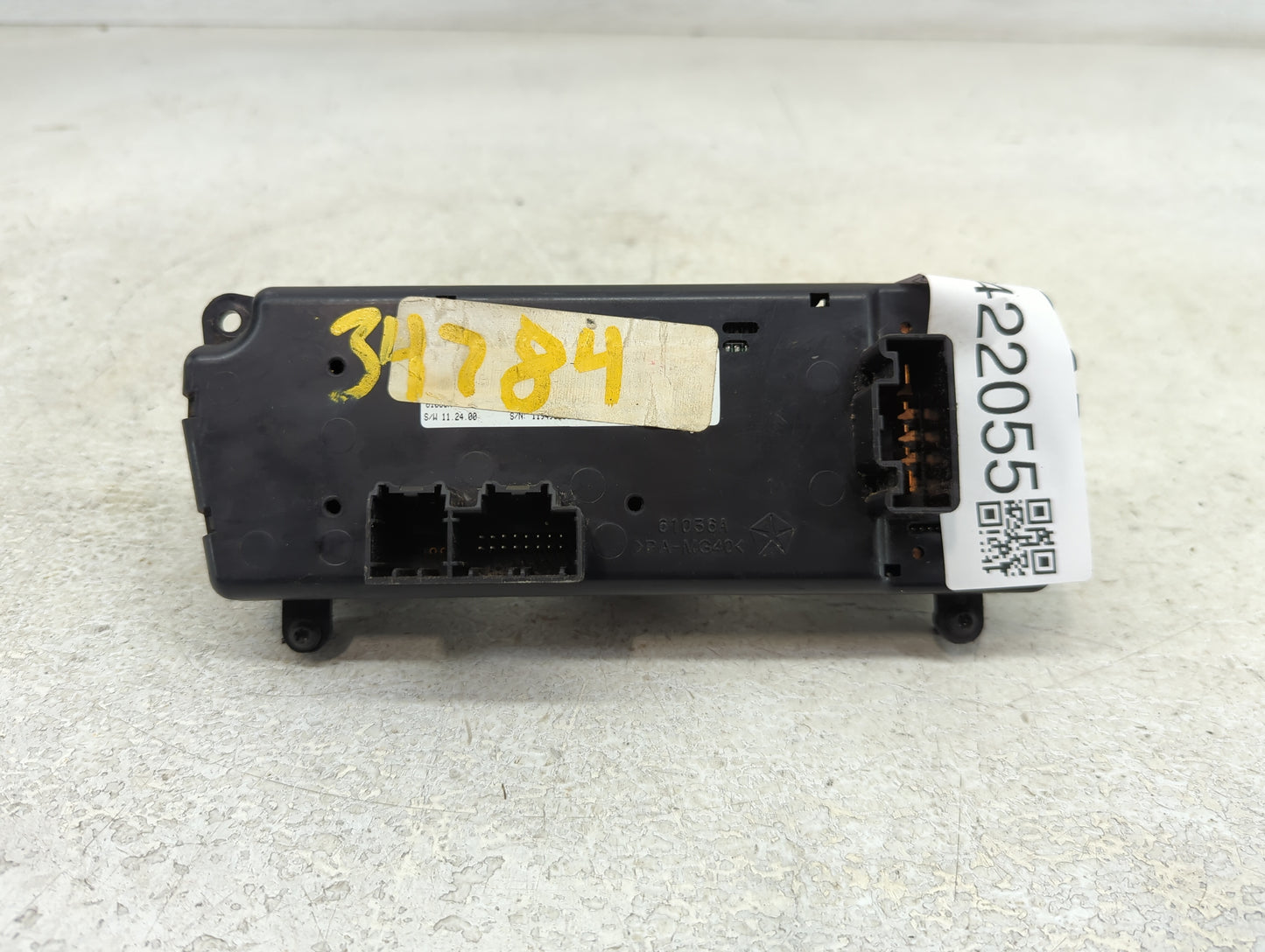2017-2020 Nissan Armada Climate Control Module Temperature AC/Heater Replacement P/N:61036A Fits Fits 2017 2018 2019 2020 OE