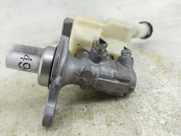 2018-2020 Nissan Kicks Brake Master Cylinder 1496723