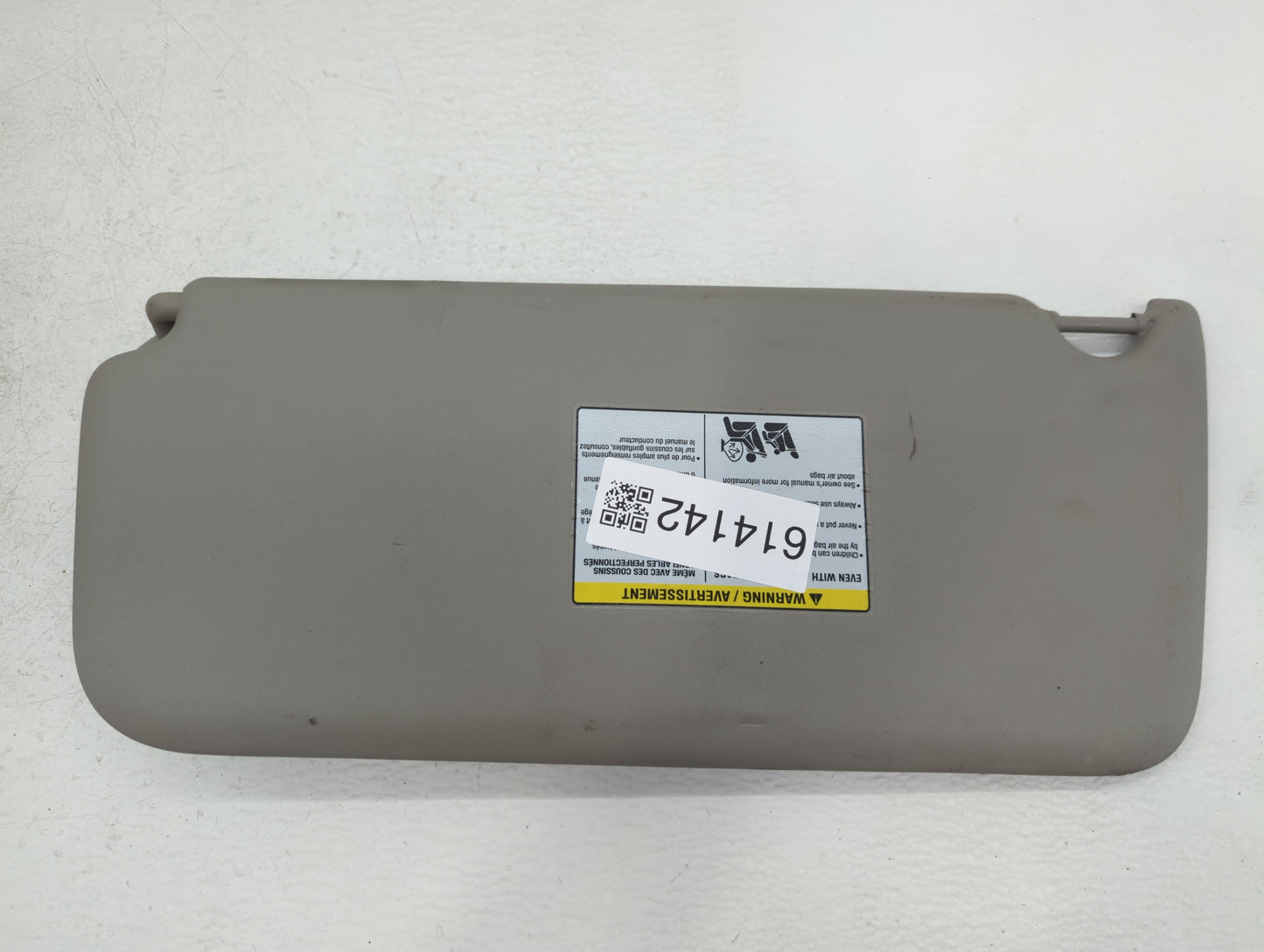 2019 Nissan Nv200 Sun Visor Shade Replacement Driver Left Mirror Fits OEM Used Auto Parts - Oemusedautoparts1.com