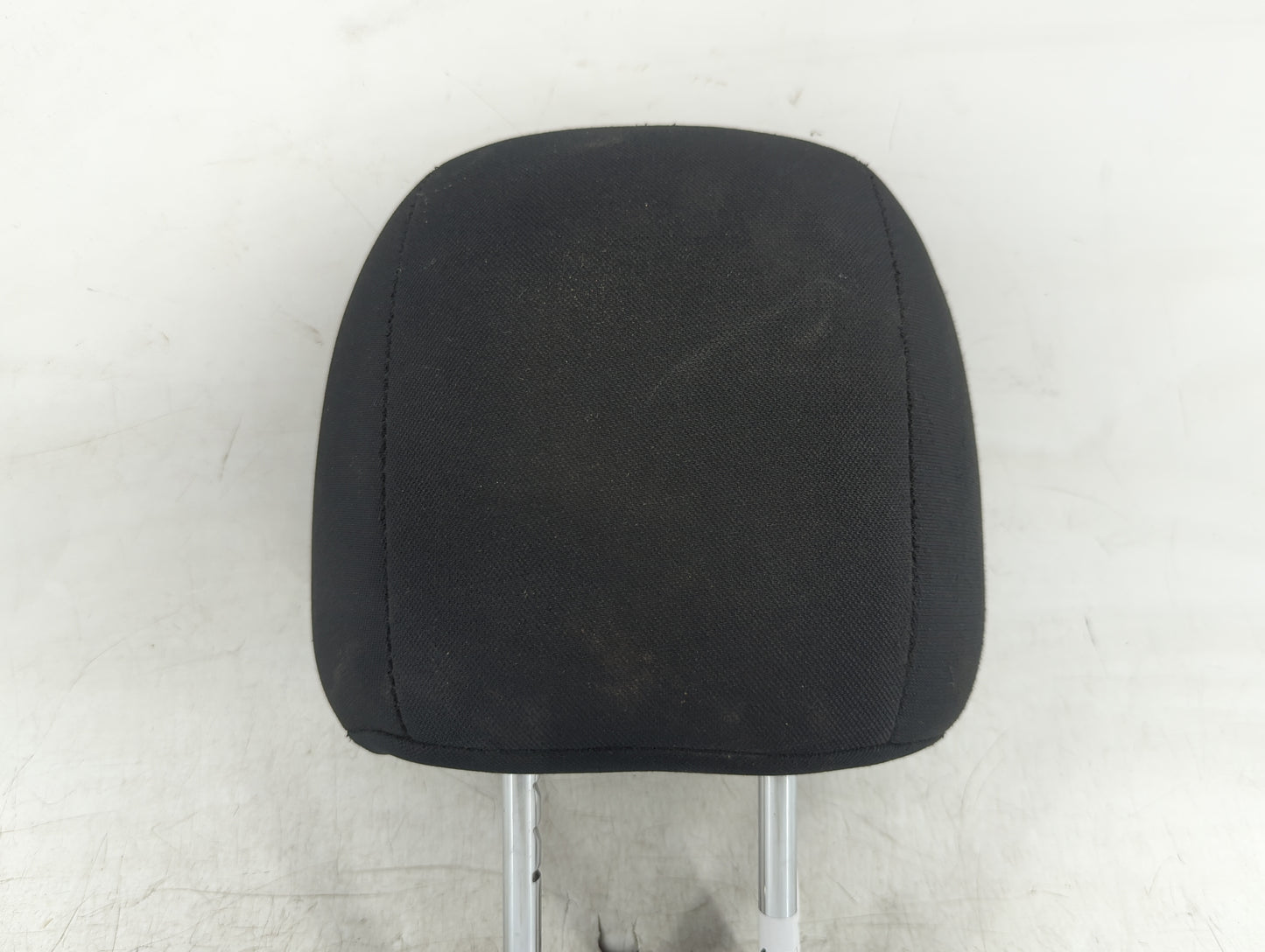 2017-2020 Nissan Pathfinder Headrest Head Rest Rear Seat Fits Fits 2017 2018 2019 2020 OEM Used Auto Parts - Oemusedautopart