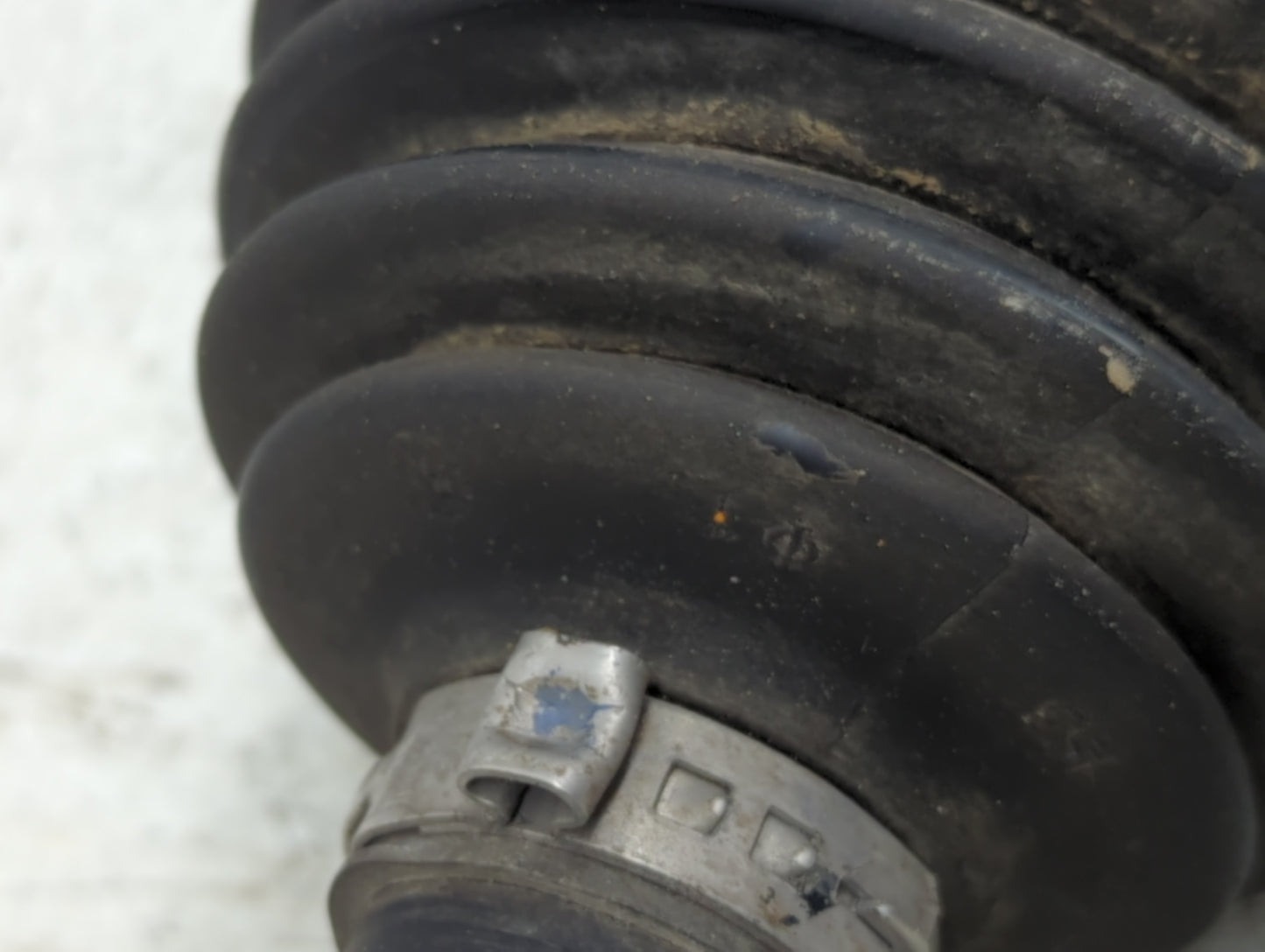 2019 Nissan Pathfinder Axle Shaft Front Driver Cv C/v - Oemusedautoparts1.com