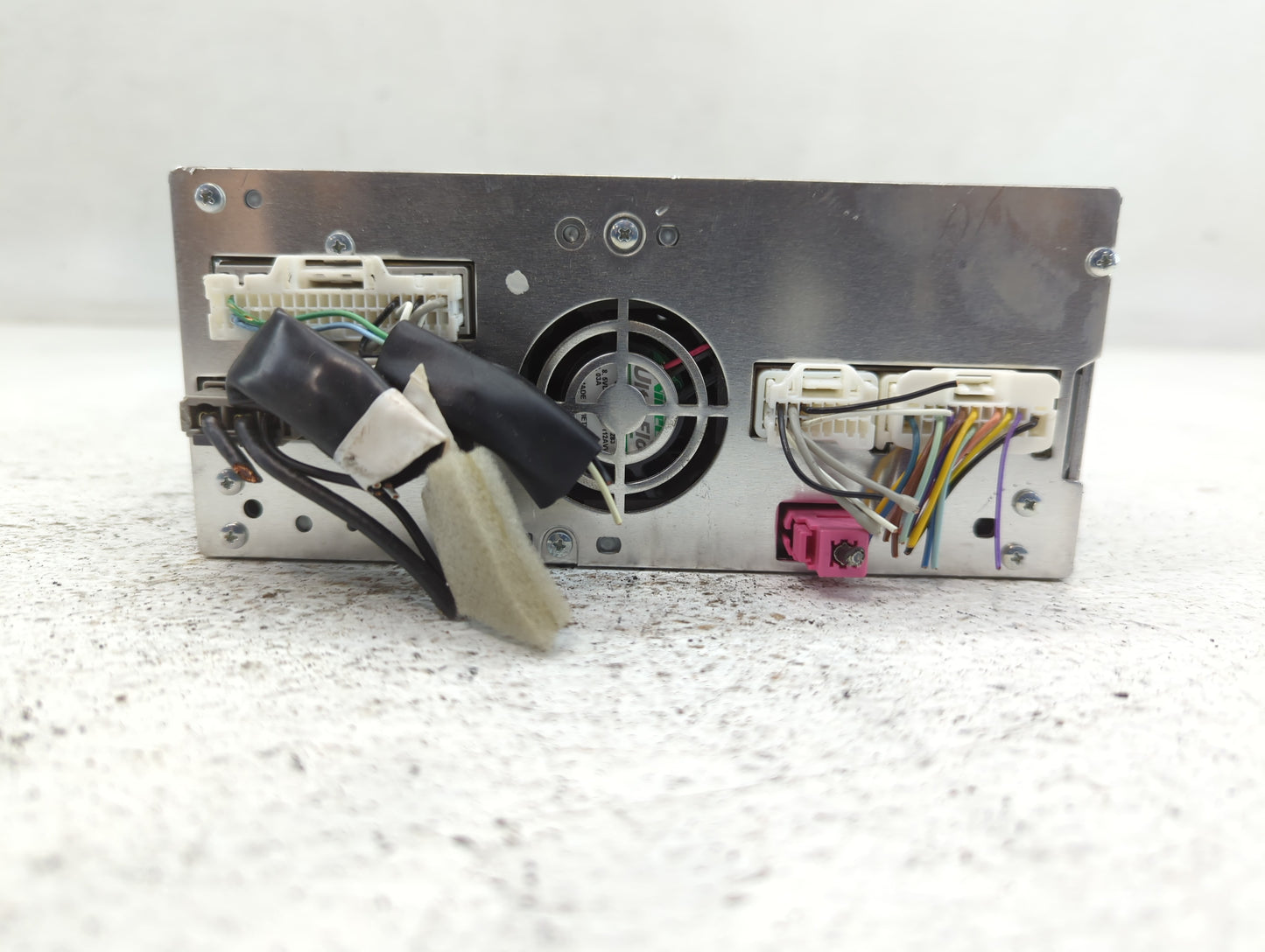 2017-2020 Nissan Pathfinder Am Fm Cd Player Radio Receiver - Oemusedautoparts1.com
