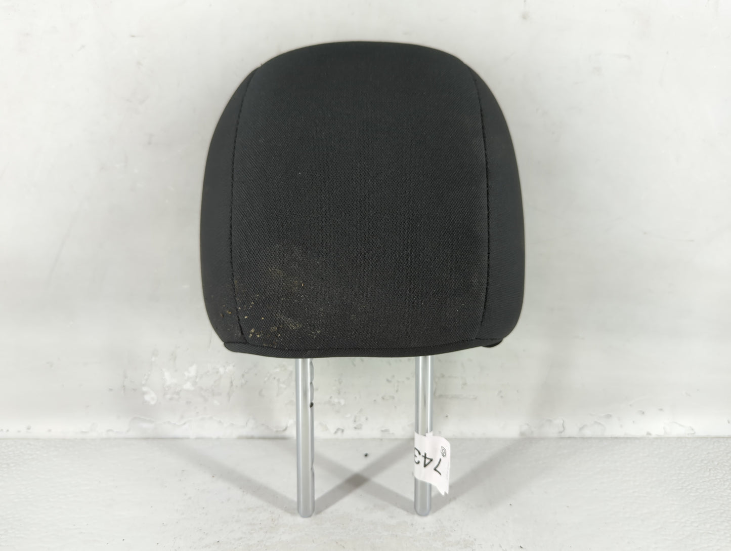 2019 Nissan Pathfinder Headrest Head Rest Rear Seat Black - Oemusedautoparts1.com