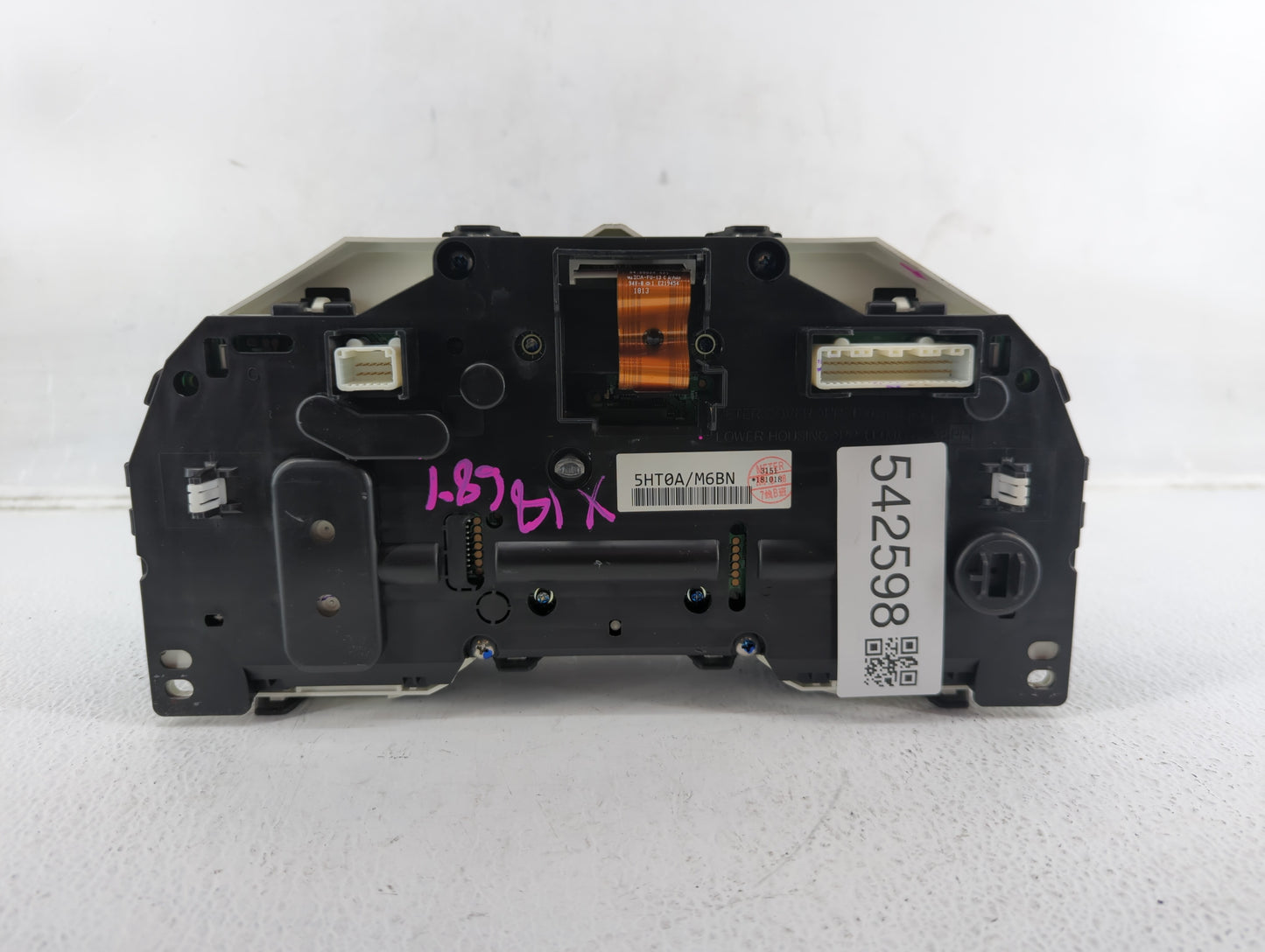 2019-2020 Nissan Rogue Instrument Cluster Speedometer Gauges P/N:5HT0A/I01A 5HT0A/X4C7 Fits Fits 2019 2020 OEM Used Auto Par