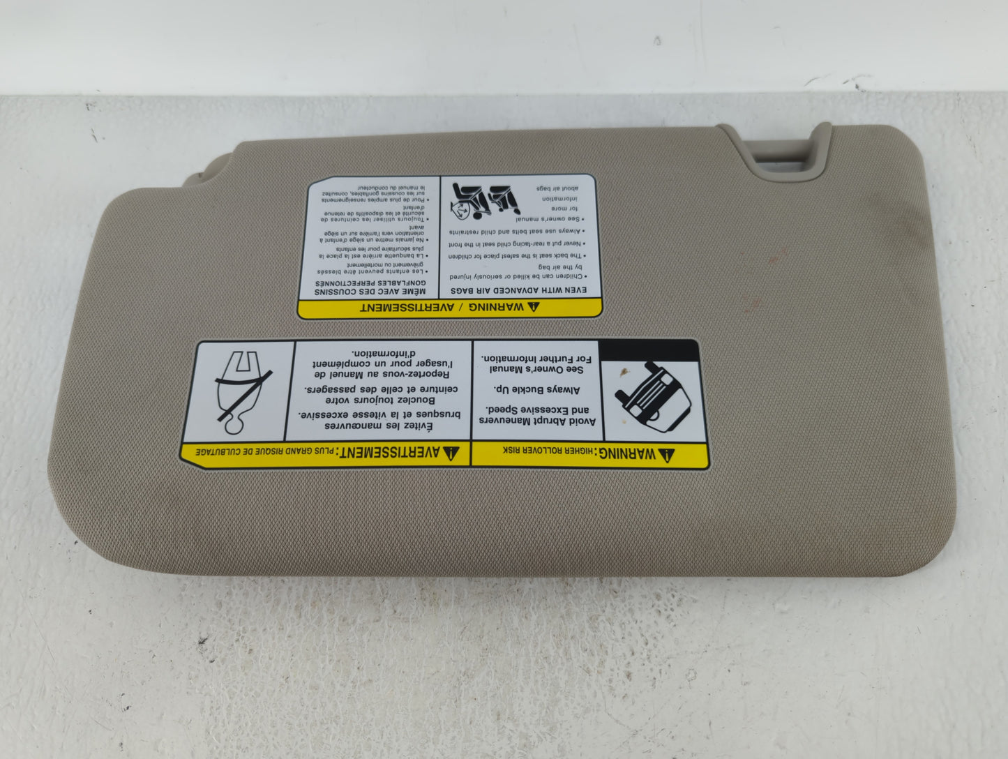 2018-2020 Nissan Rogue Sun Visor Shade Replacement Passenger Right Mirror Fits Fits 2018 2019 2020 OEM Used Auto Parts - Oem