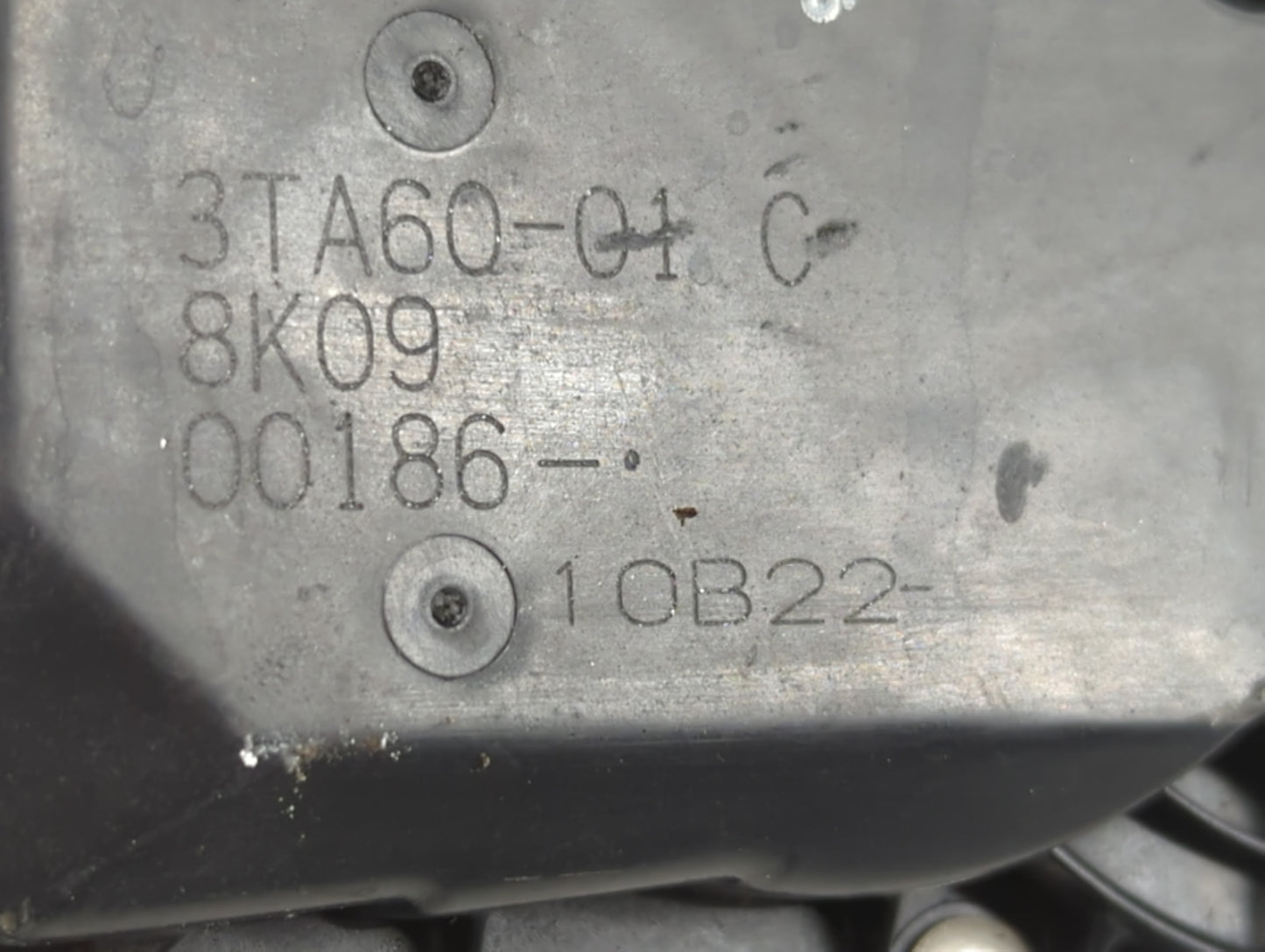 2014-2020 Nissan Rogue Throttle Body P/N:3TA60-01 C Fits Fits 2013 2014 2015 2016 2017 2018 2019 2020 OEM Used Auto Parts -
