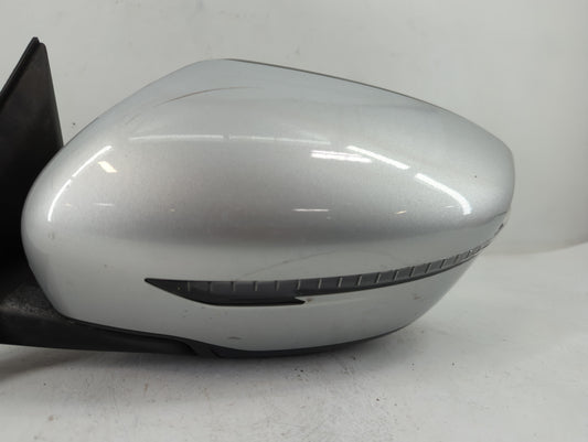 2017-2020 Nissan Rogue Driver Side View Mirror - Left Door Mirror OEM Used