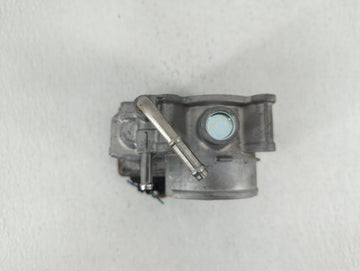 2018-2019 Nissan Rogue Sport Throttle Body P/N:4BA60-01 4BA60-01 F Fits Fits 2018 2019 OEM Used Auto Parts
