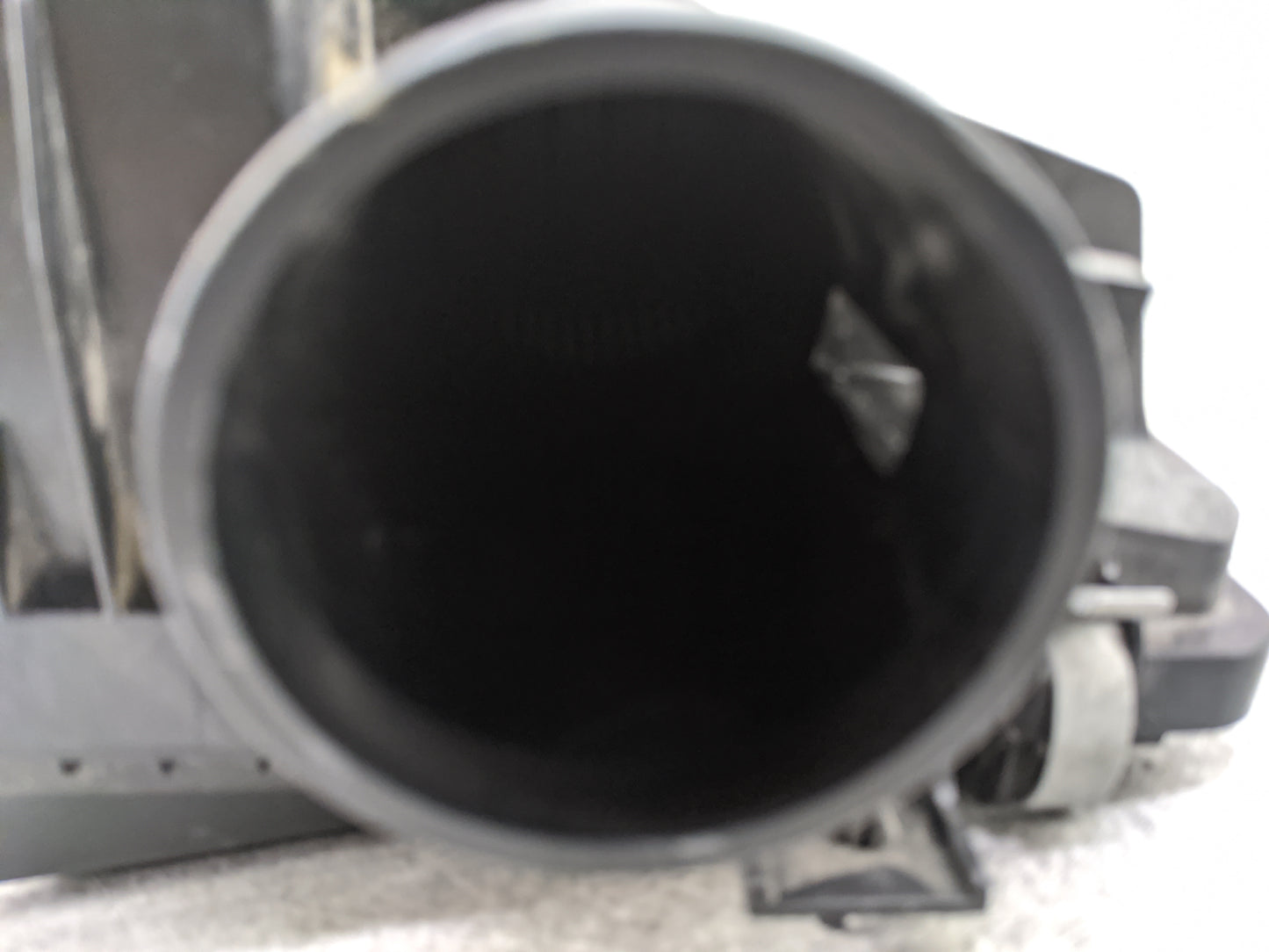 2017-2022 Nissan Rogue Sport Air Cleaner Intake-duct Hose Tube - Oemusedautoparts1.com