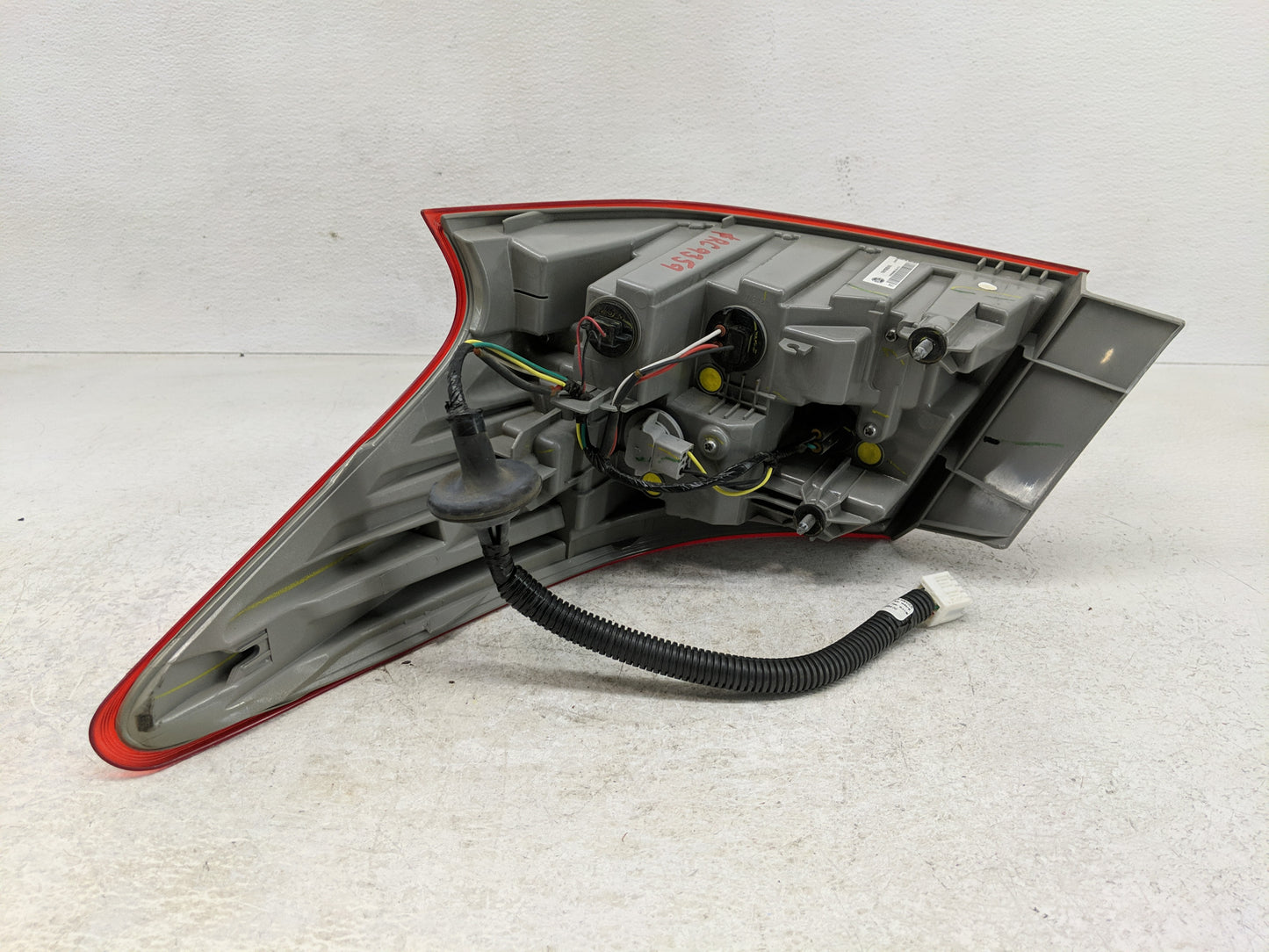 2016-2019 Nissan Sentra Tail Light Assembly Driver Left OEM Fits Fits 2016 2017 2018 2019 OEM Used Auto Parts - Oemusedautop