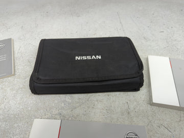 2019 Nissan Sentra Owners Manual Book Guide P/N:OM19EM 0B17U2 OEM Used Auto Parts