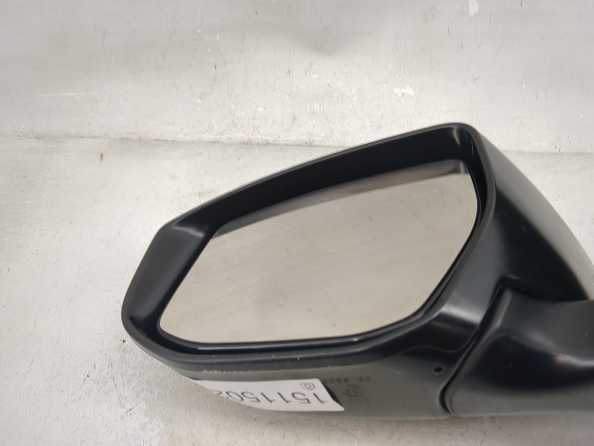 2016-2019 Nissan Sentra Driver Side View Mirror - Left Door Mirror OEM Used - Oemusedautoparts1.com