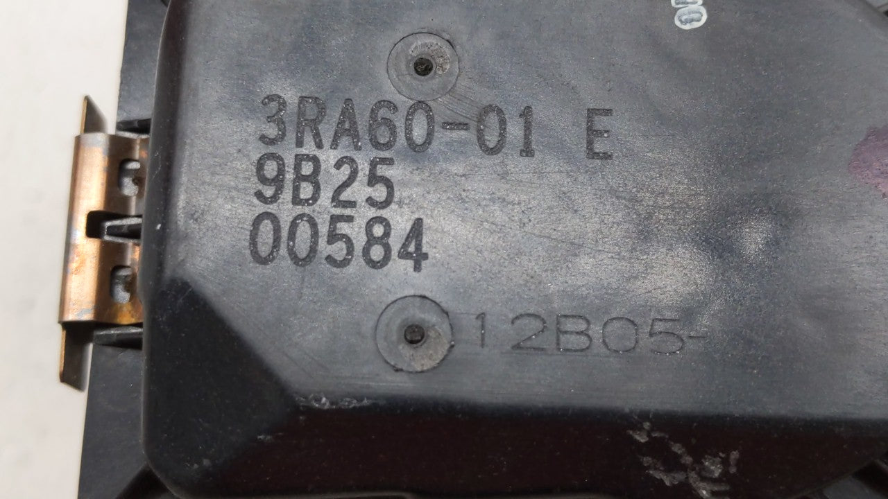 2013-2019 Nissan Sentra Throttle Body P/N:3RA60-01 C 3RA60-01 E, 3RA60-01 D Fits Fits 2013 2014 2015 2016 2017 2018 2019 OEM