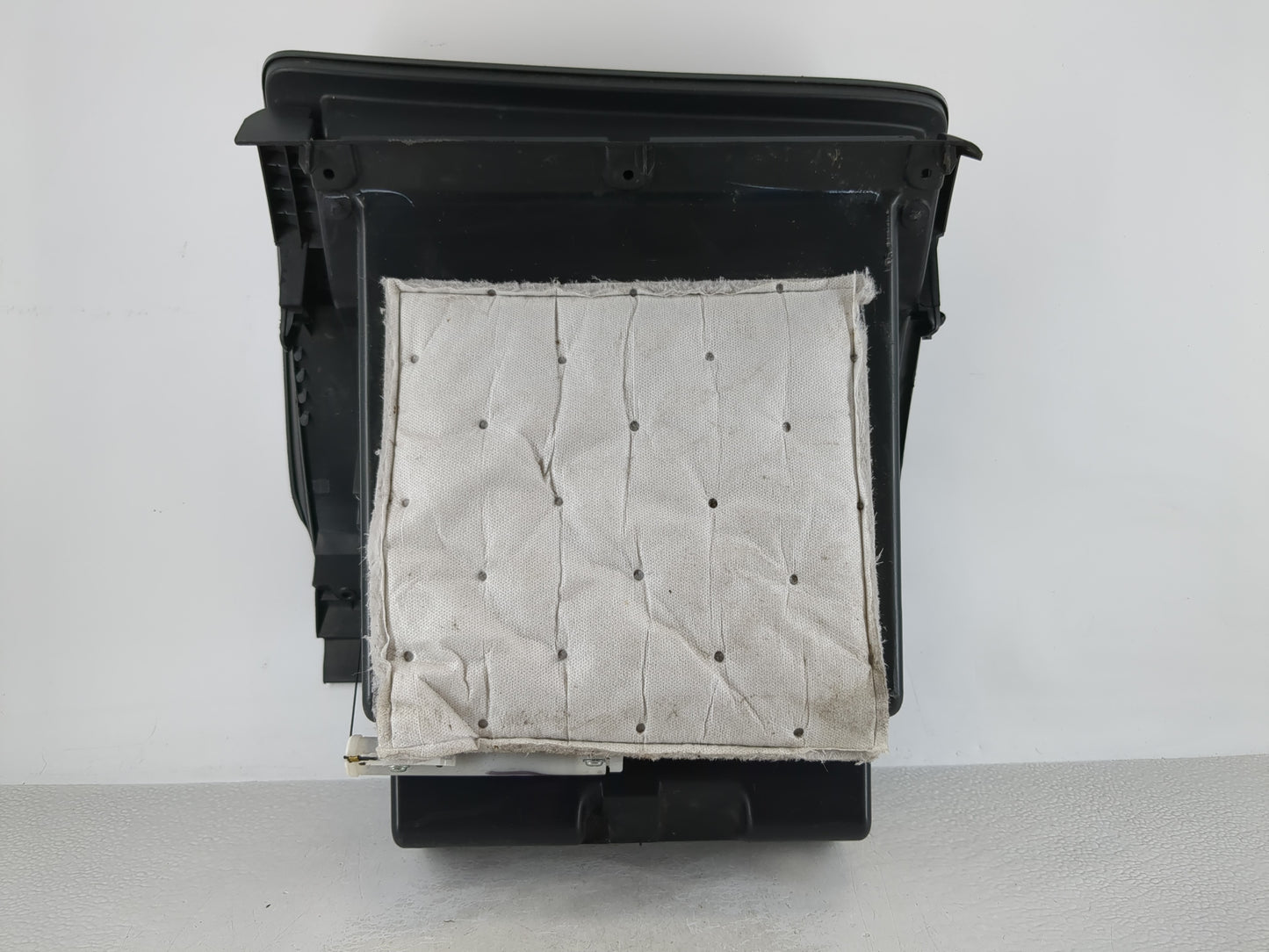 2019 Nissan Sentra Passenger Glove Box Door Storage Compartment 956667 - Oemusedautoparts1.com