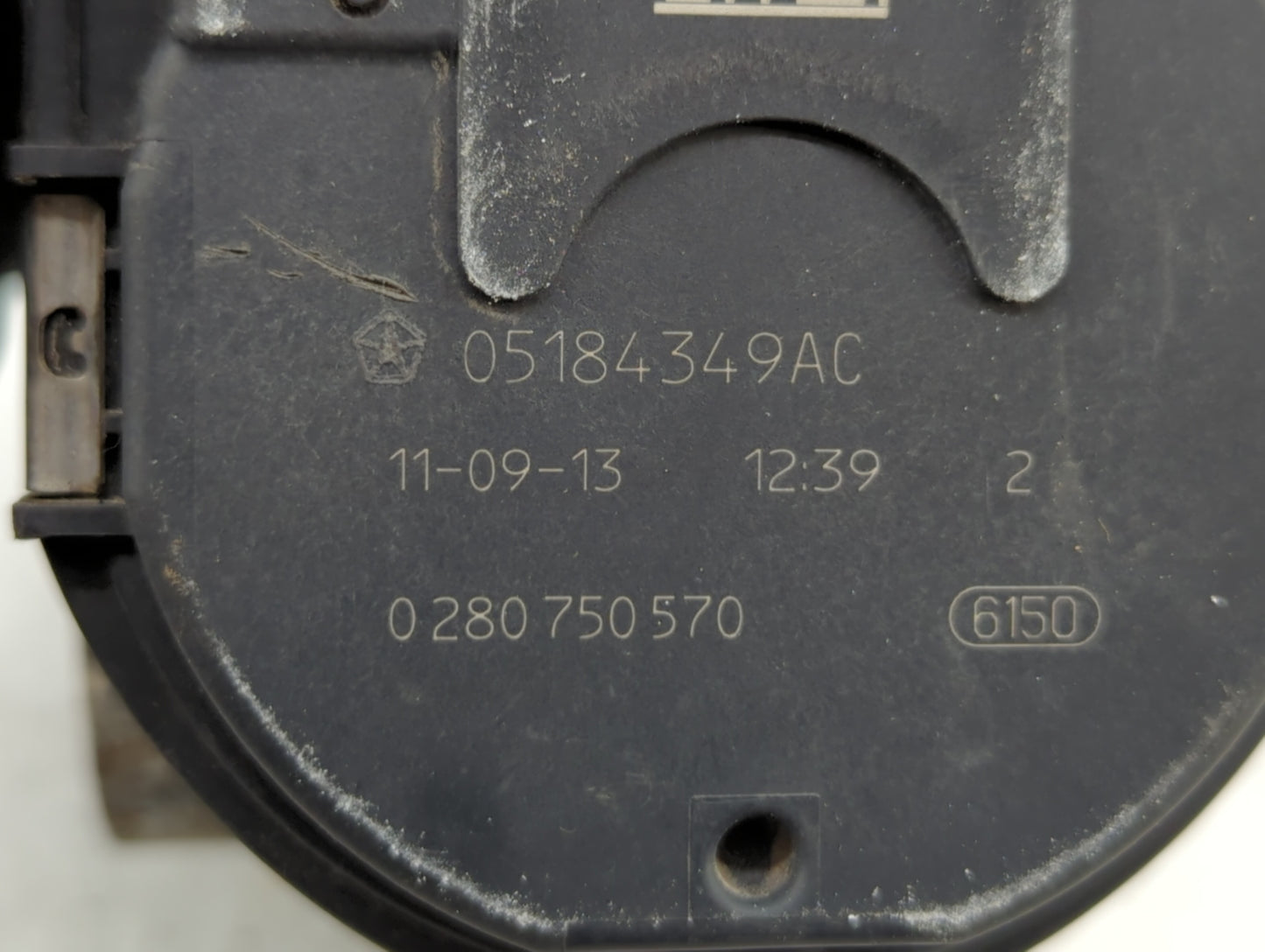 2019 Ram 1500 Classic Throttle Body P/N:05184349AC Fits Fits 2011 2012 2013 2014 2015 2016 2017 2018 2020 2021 2022 OEM Used