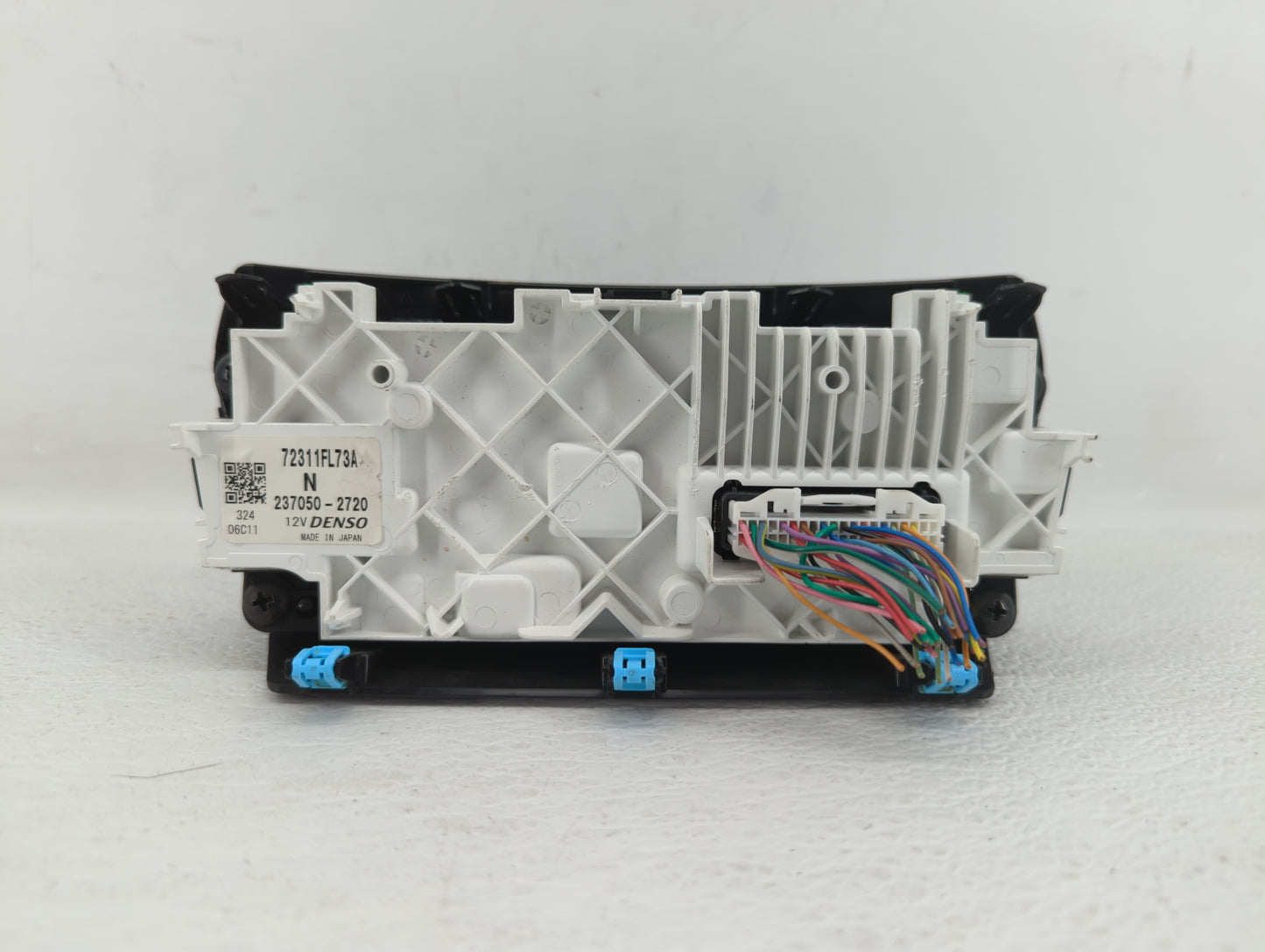 2019 Subaru Impreza Climate Control Module Temperature AC/Heater Replacement P/N:237050-2720 Fits OEM Used Auto Parts - Oemu
