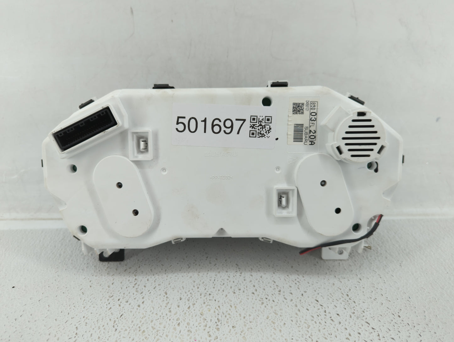 2017-2019 Subaru Impreza Instrument Cluster Speedometer Gauges P/N:85002FL21A 85003FL20A Fits Fits 2017 2018 2019 OEM Used A