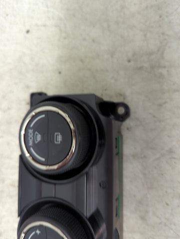 2018-2021 Subaru Wrx Climate Control Module Temperature AC/Heater Replacement P/N:72311VA370 T68323B Fits Fits 2018 2019 2020 2021 OEM Used Auto Parts