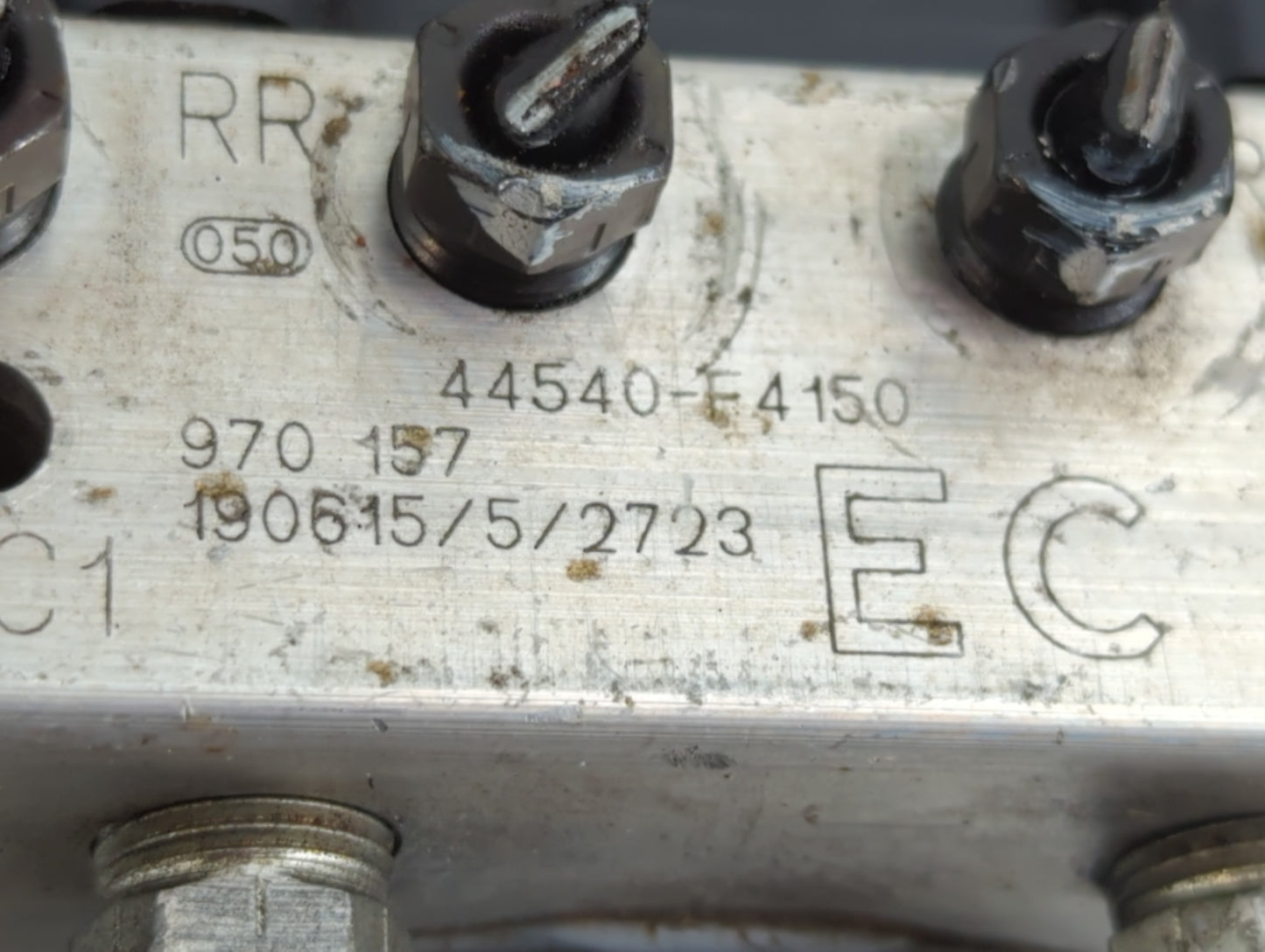 2019 Toyota C-Hr ABS Pump Control Module Replacement P/N:44540-F4150 Fits OEM Used Auto Parts - Oemusedautoparts1.com