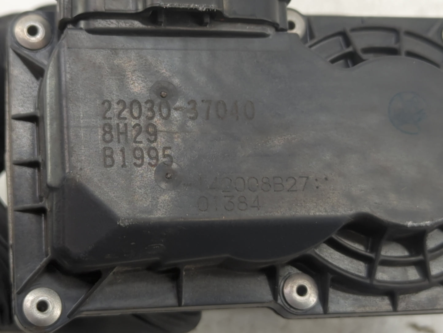 2019 Toyota C-Hr Throttle Body P/N:22030-0T130 22030-37040 Fits Fits 2013 2014 OEM Used Auto Parts - Oemusedautoparts1.com