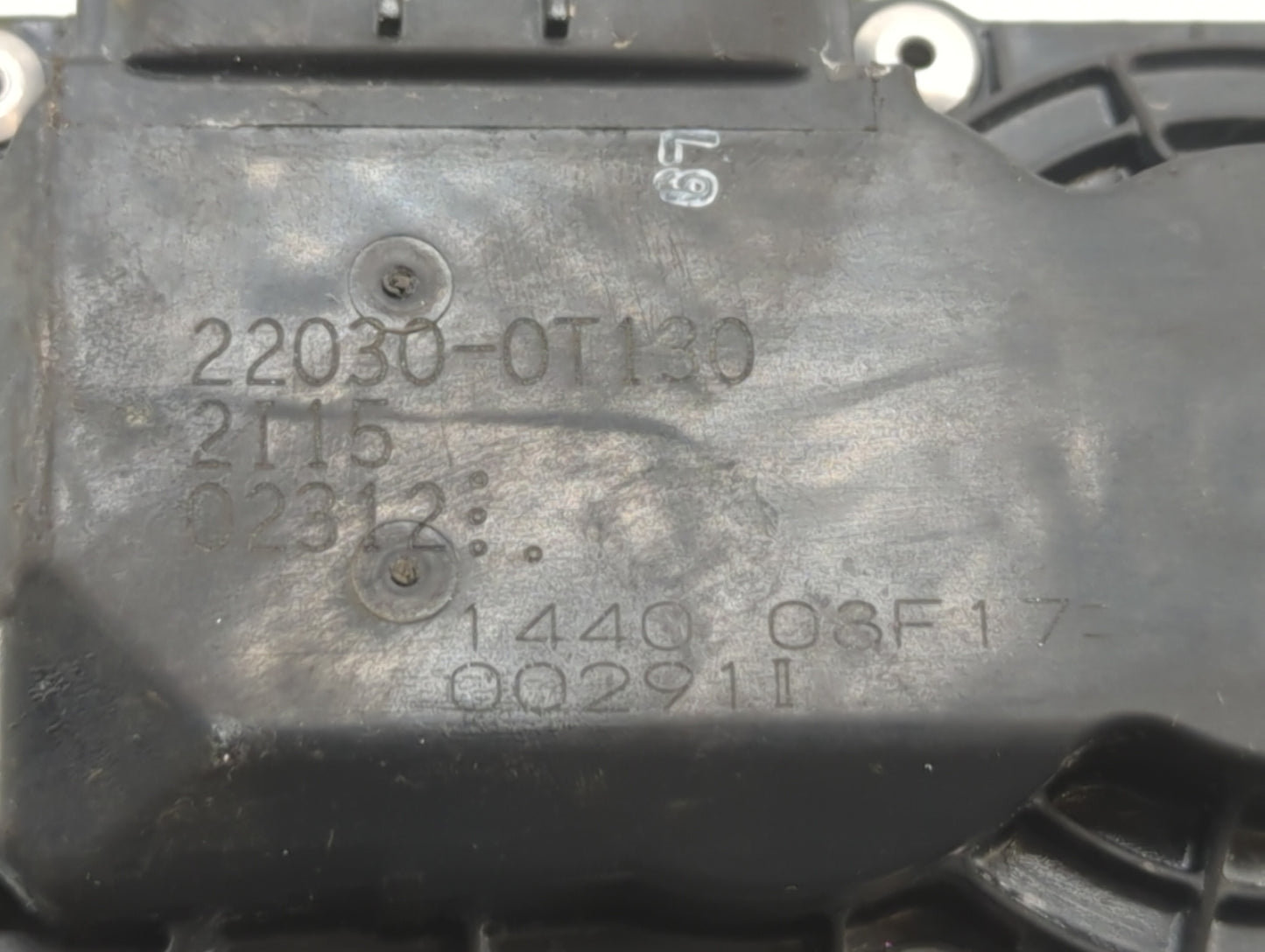 2019 Toyota C-Hr Throttle Body P/N:22030-0T130 22030-37040 Fits Fits 2013 2014 OEM Used Auto Parts - Oemusedautoparts1.com