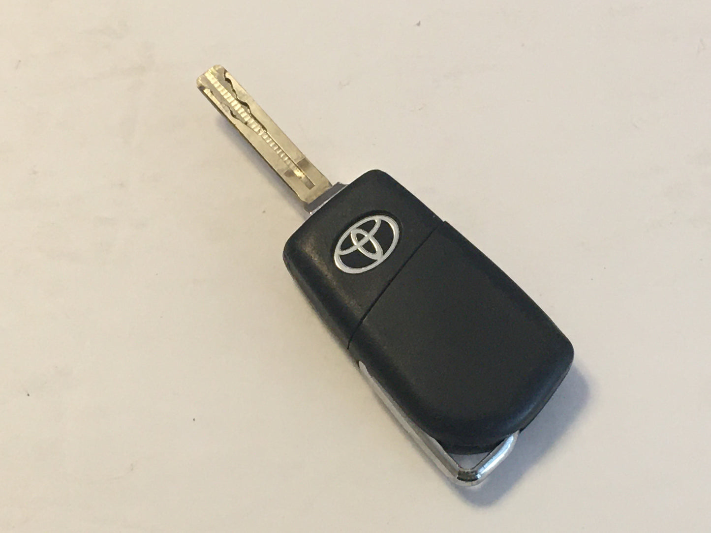 2018-2019 Toyota C-Hr Keyless Entry Remote Mozb97tz Rlvtob915-2188 - Oemusedautoparts1.com