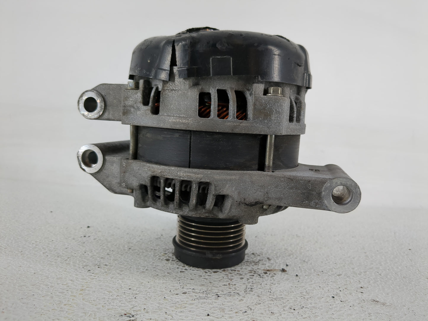 2018-2022 Toyota Camry Alternator Replacement Generator Charging Assembly Engine OEM P/N:27060-F0010 Fits OEM Used Auto Part