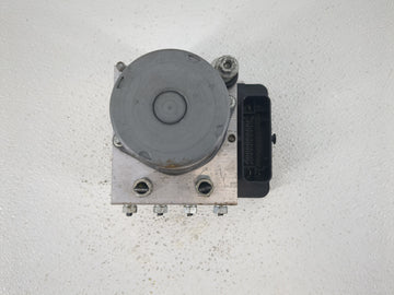 2018-2019 Toyota Camry ABS Pump Control Module Replacement P/N:44540 06290 44540-33660 Fits Fits 2018 2019 OEM Used Auto Parts