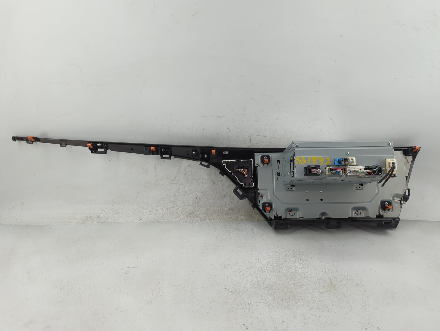 2019-2020 Toyota Camry Radio AM FM Cd Player Receiver Replacement P/N:86140-06410 Fits Fits 2019 2020 OEM Used Auto Parts -
