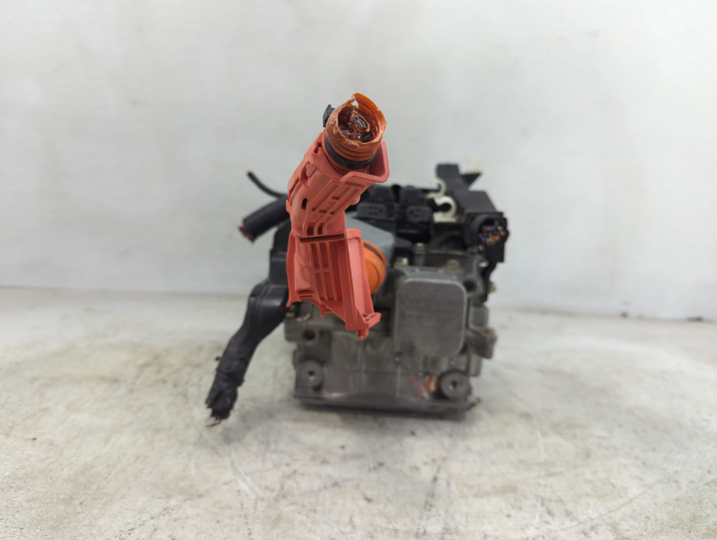 2018 Camry Ac Dc Power Control Module Accessory Computer Power Inverter - Oemusedautoparts1.com