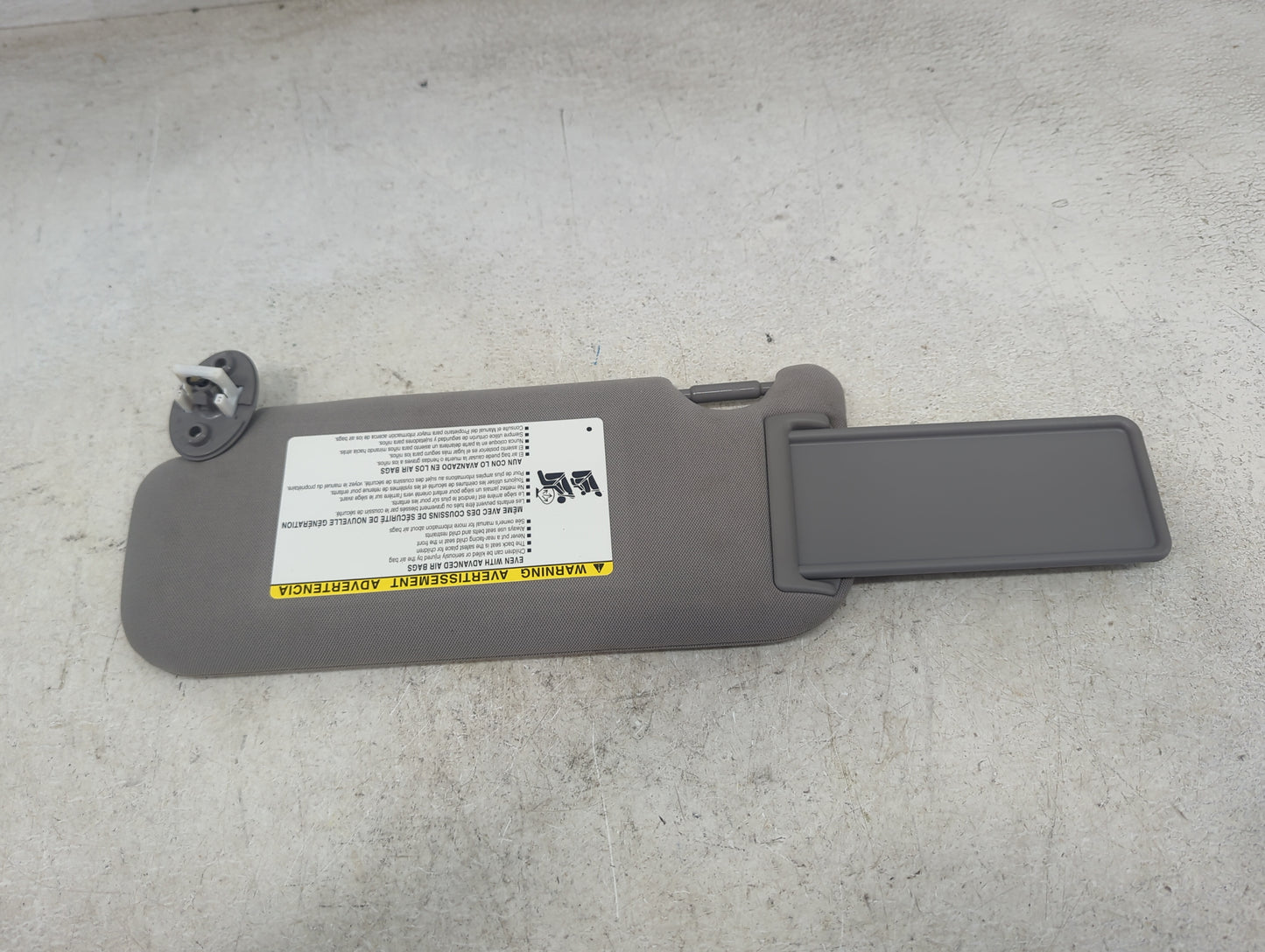 2018-2022 Toyota Camry Sun Visor Shade Replacement Passenger Right Mirror Fits Fits 2018 2019 2020 2021 2022 OEM Used Auto P