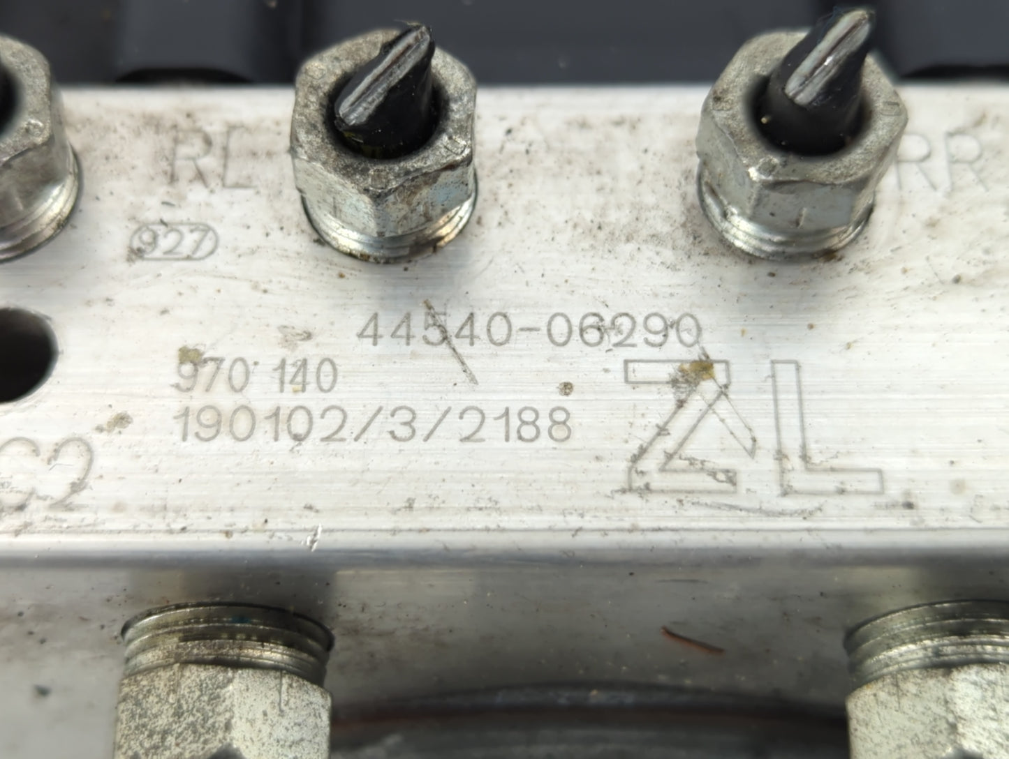 2018-2020 Toyota Camry ABS Pump Control Module Replacement P/N:44540-06290 Fits Fits 2018 2019 2020 OEM Used Auto Parts - Oe