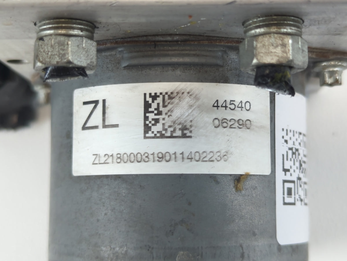 2018-2020 Toyota Camry Anti-Lock Brake ABS Pump Module Actuator OEM P/N:44540 06290 Fits Fits 2018 2019 2020 OEM Used Auto P