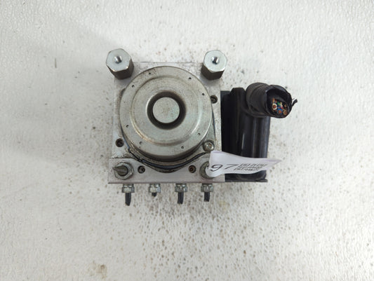 2018-2019 Toyota Corolla ABS Pump Control Module Replacement P/N:89541-02471 116040-44580 Fits Fits 2018 2019 OEM Used Auto Parts