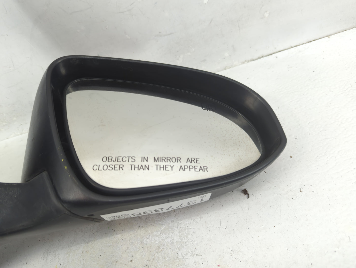 2014-2019 Toyota Corolla Passenger Side View Mirror - Right Door Mirror OEM Used - Oemusedautoparts1.com