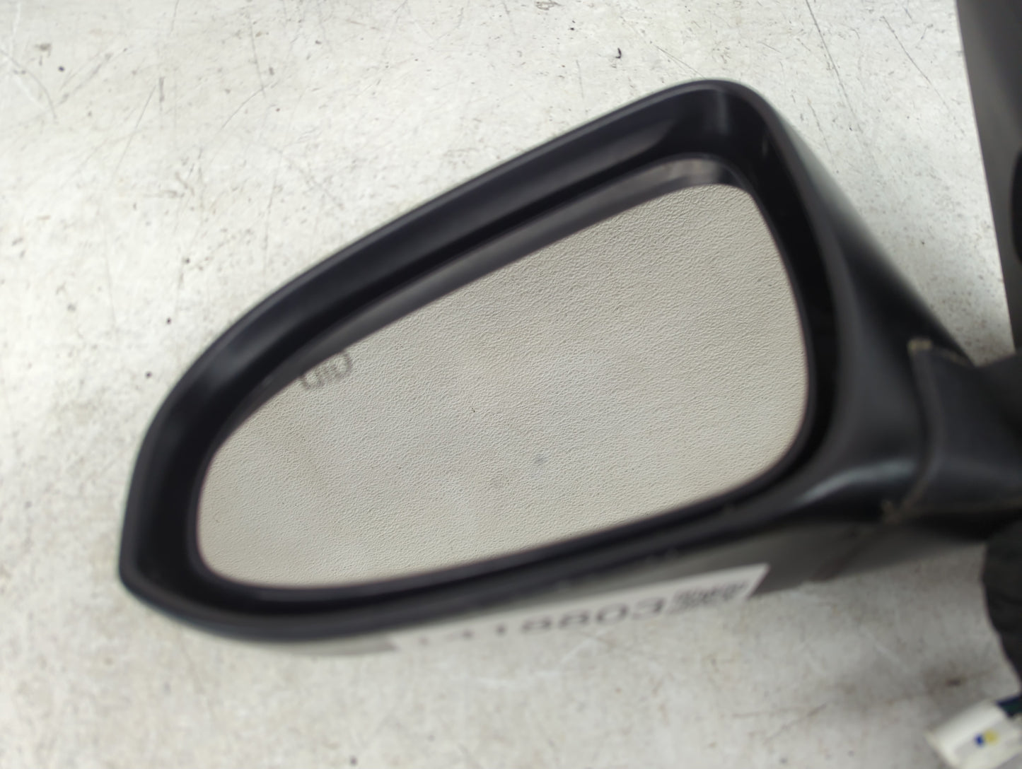 2019 Toyota Corolla Driver Side View Mirror - Left Door Mirror OEM Used - Oemusedautoparts1.com