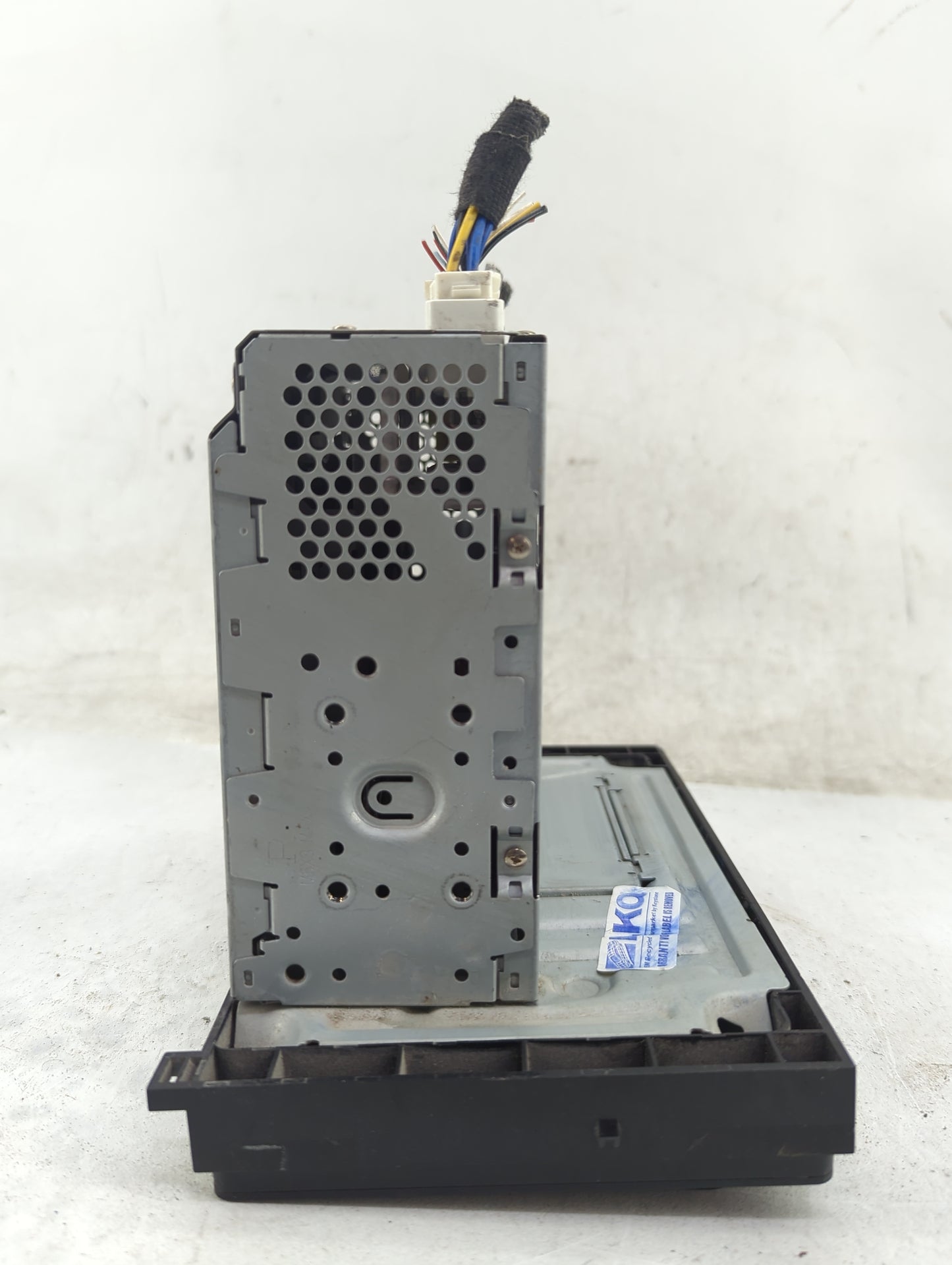 2017-2019 Toyota Corolla Radio AM FM Cd Player Receiver Replacement P/N:86140-02521 139000-07810101 Fits Fits 2017 2018 2019