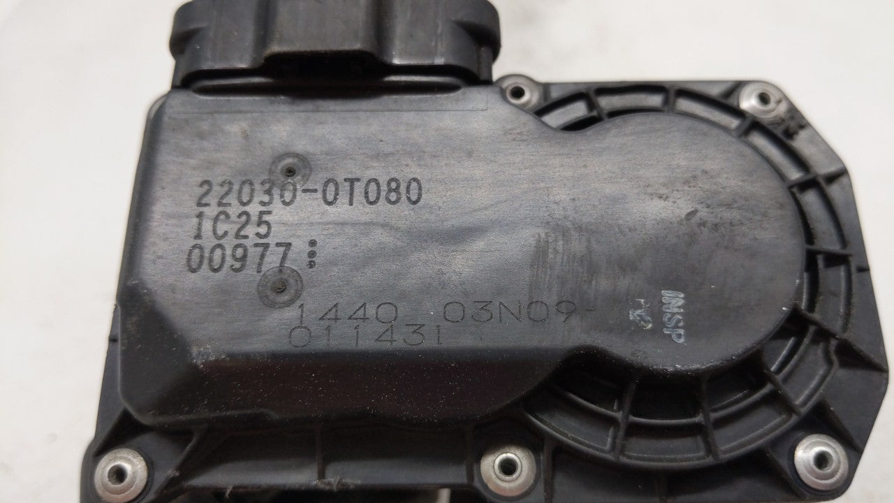 2011-2018 Toyota Corolla Throttle Body P/N:22030-0T080 Fits Fits 2011 2012 2013 2014 2015 2016 2017 2018 OEM Used Auto Parts