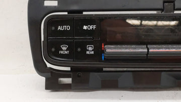 2017-2019 Toyota Corolla Climate Control Module Temperature AC/Heater Replacement P/N:55468-02060 Fits Fits 2017 2018 2019 OEM Used Auto Parts
