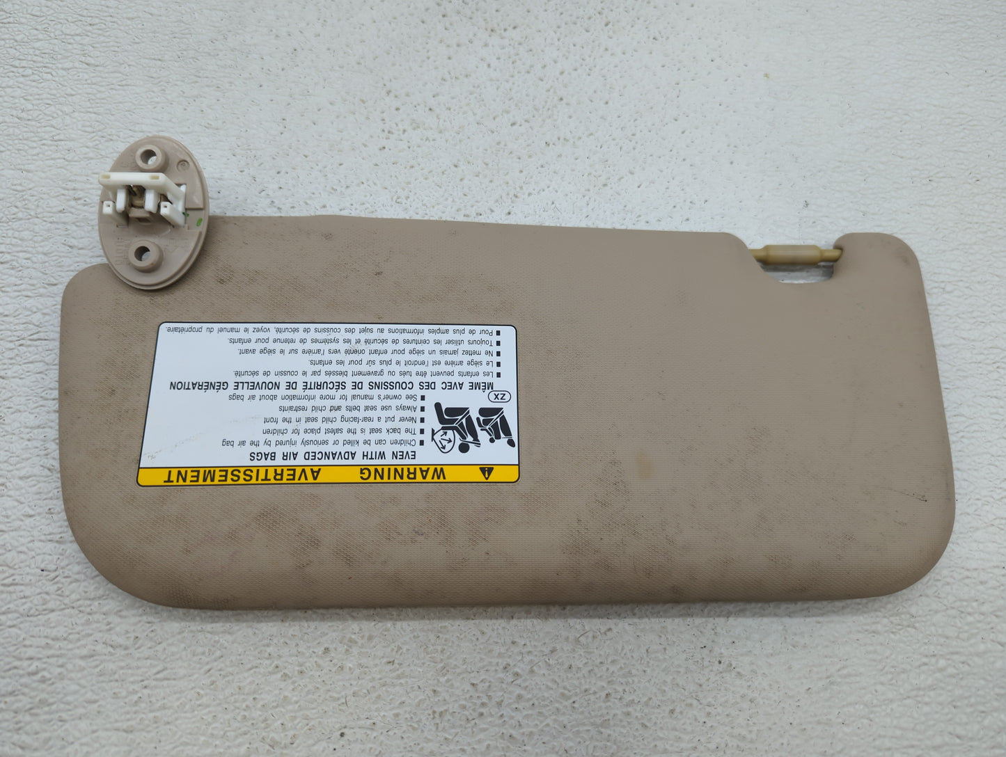 2017-2018 Toyota Corolla Sun Visor Shade Replacement Passenger Right Mirror Fits Fits 2017 2018 OEM Used Auto Parts - Oemuse