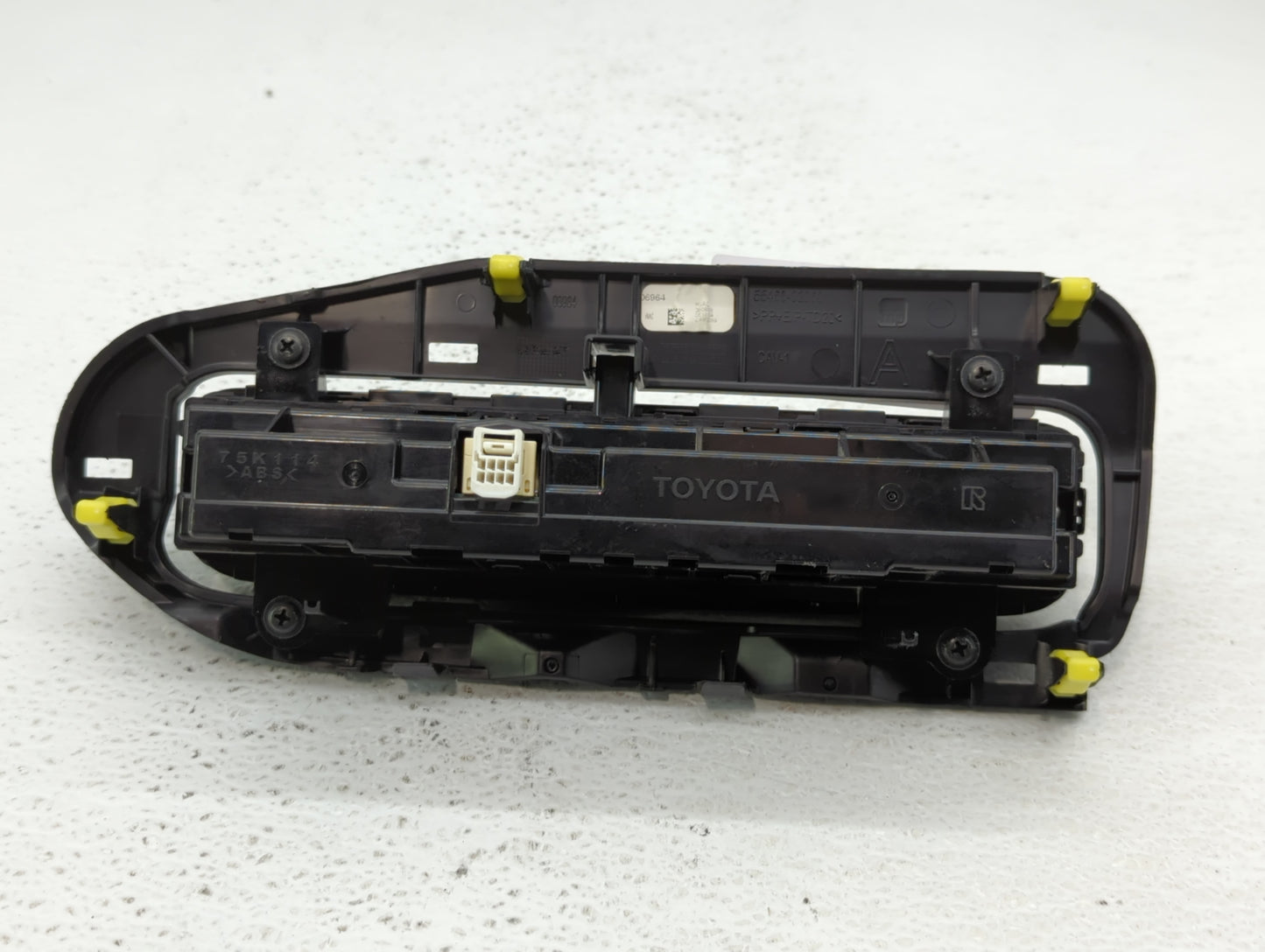 2017-2019 Toyota Corolla Climate Control Module Temperature AC/Heater Replacement P/N:75K114 Fits Fits 2017 2018 2019 OEM Us