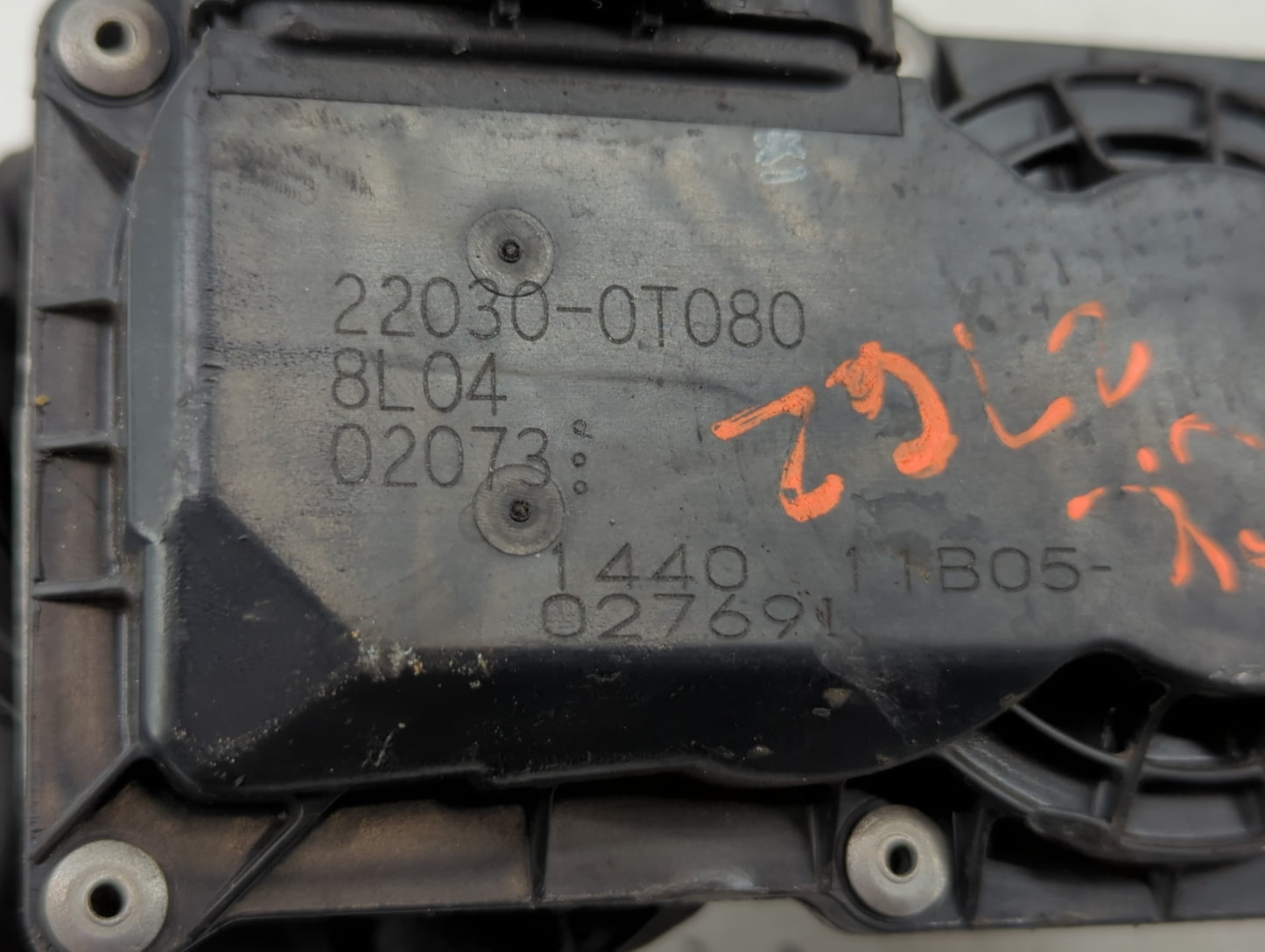 2011-2019 Toyota Corolla Throttle Body P/N:22030-0T080 Fits Fits 2011 2012 2013 2014 2015 2016 2017 2018 2019 OEM Used Auto