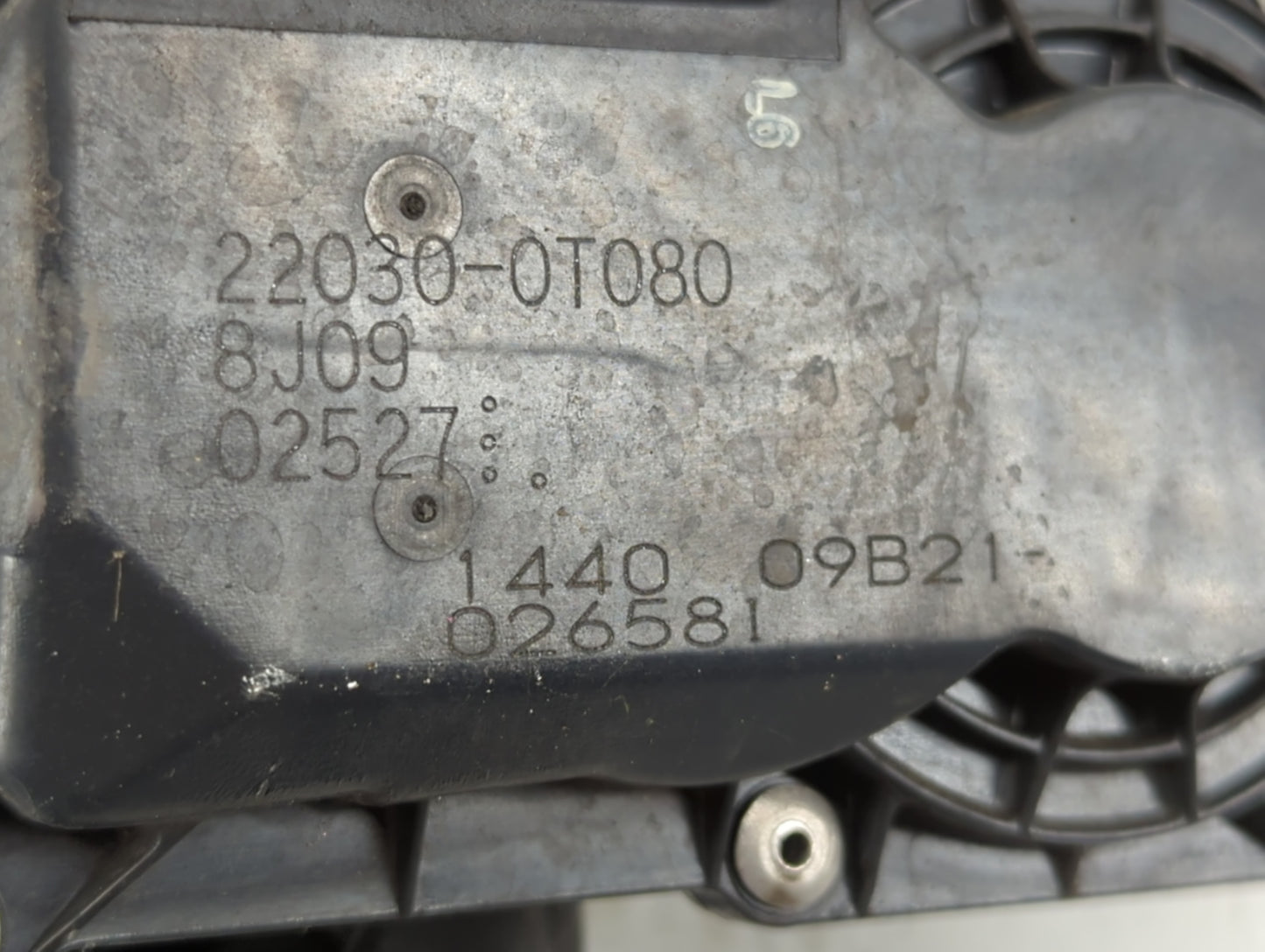 2011-2019 Toyota Corolla Throttle Body P/N:22030-0T080 Fits Fits 2011 2012 2013 2014 2015 2016 2017 2018 2019 OEM Used Auto