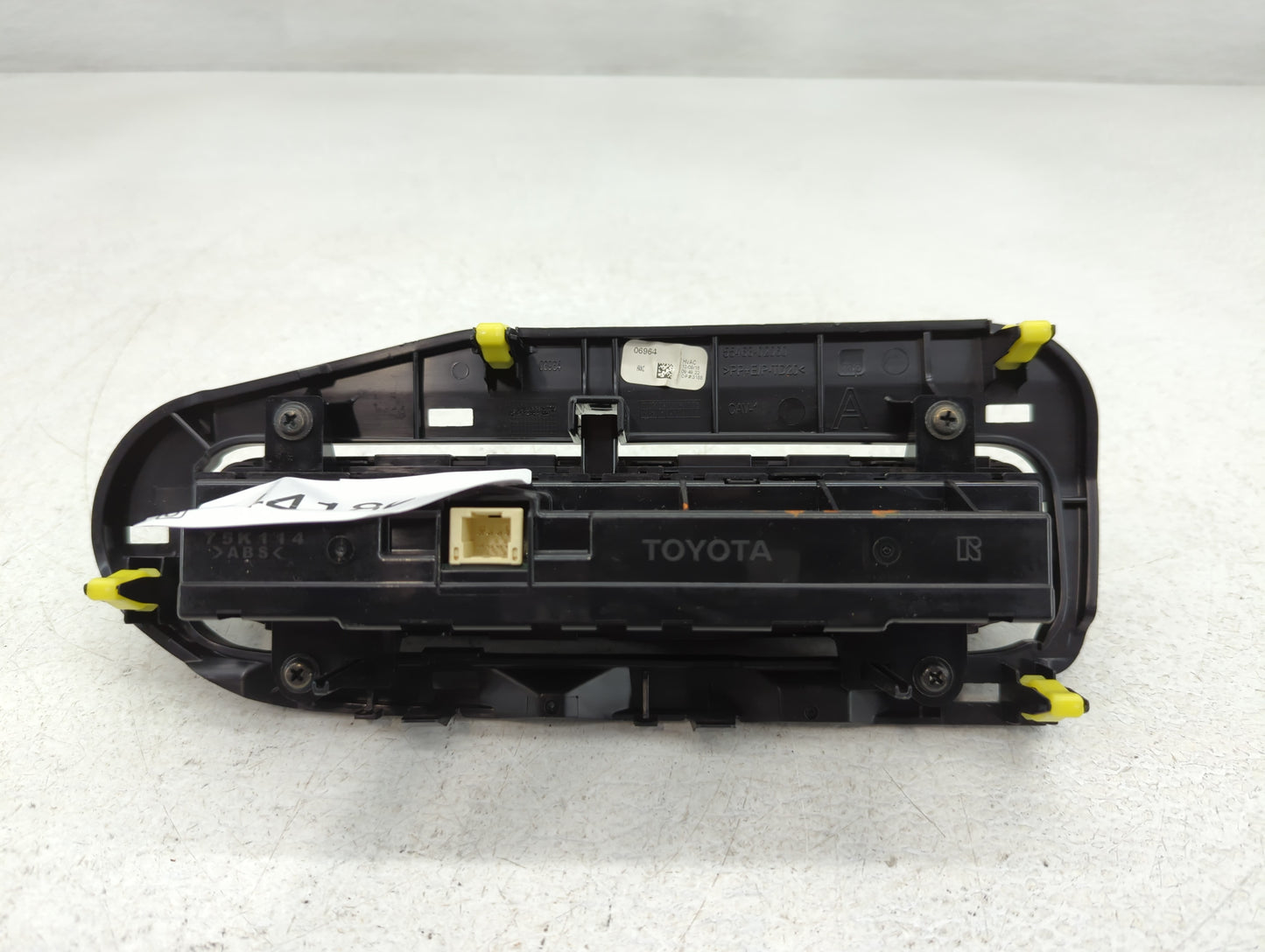 2017-2019 Toyota Corolla Climate Control Module Temperature AC/Heater Replacement P/N:55468-02060 Fits Fits 2017 2018 2019 O