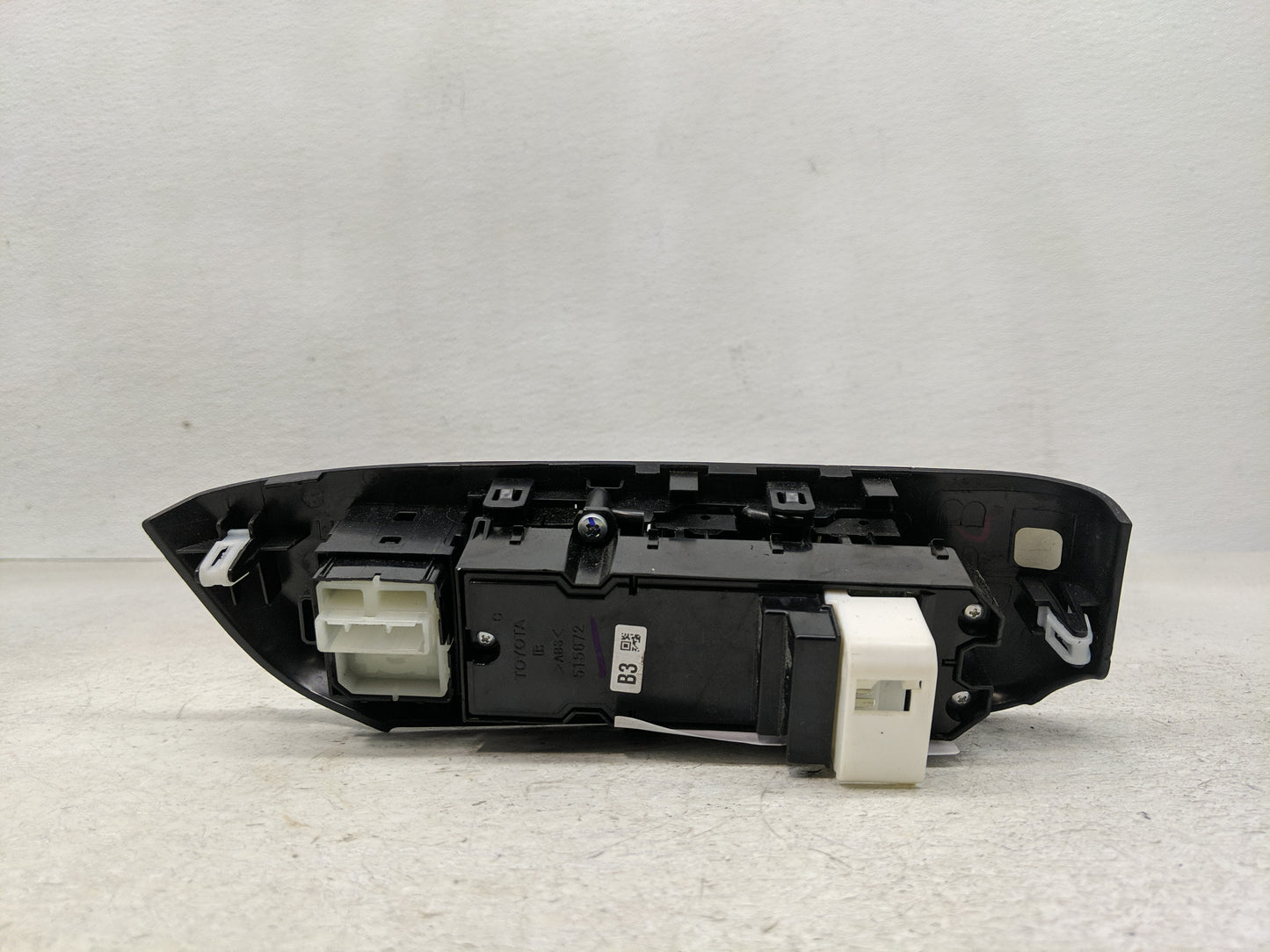 2014-2019 Toyota Highlander Master Power Window Switch Replacement Driver Side Left P/N:84820-0E020 Fits OEM Used Auto Parts