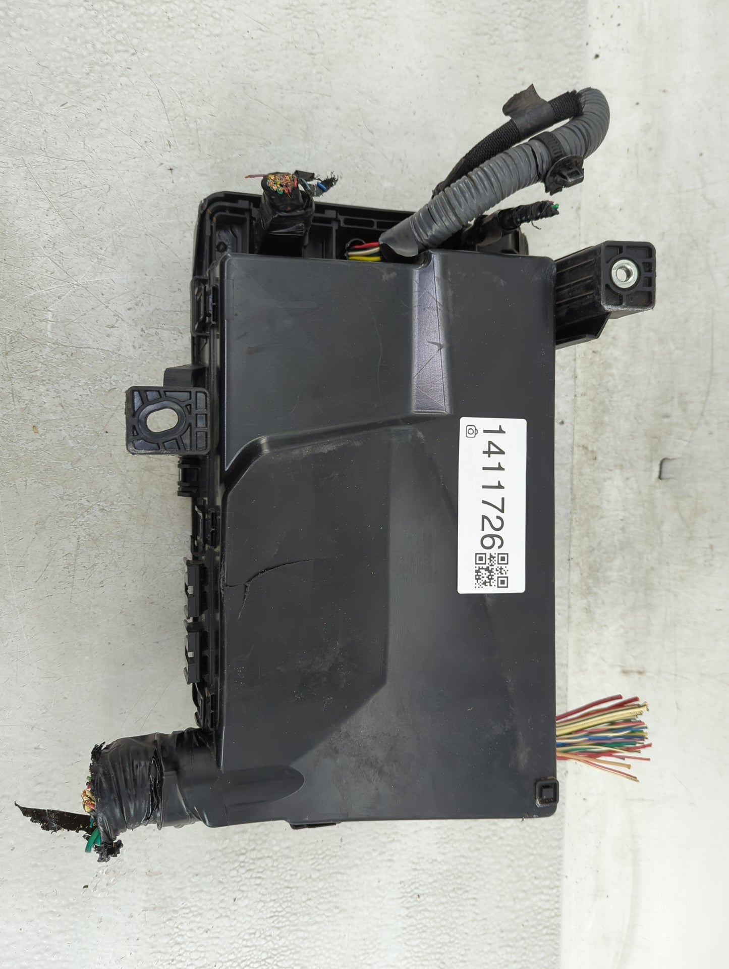 2016-2022 Toyota Tacoma Fusebox Fuse Box Panel Relay Module Fits Fits 2016 2017 2018 2019 2020 2021 2022 OEM Used Auto Parts