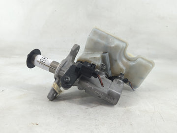 Volkswagen Atlas Brake Master Cylinder