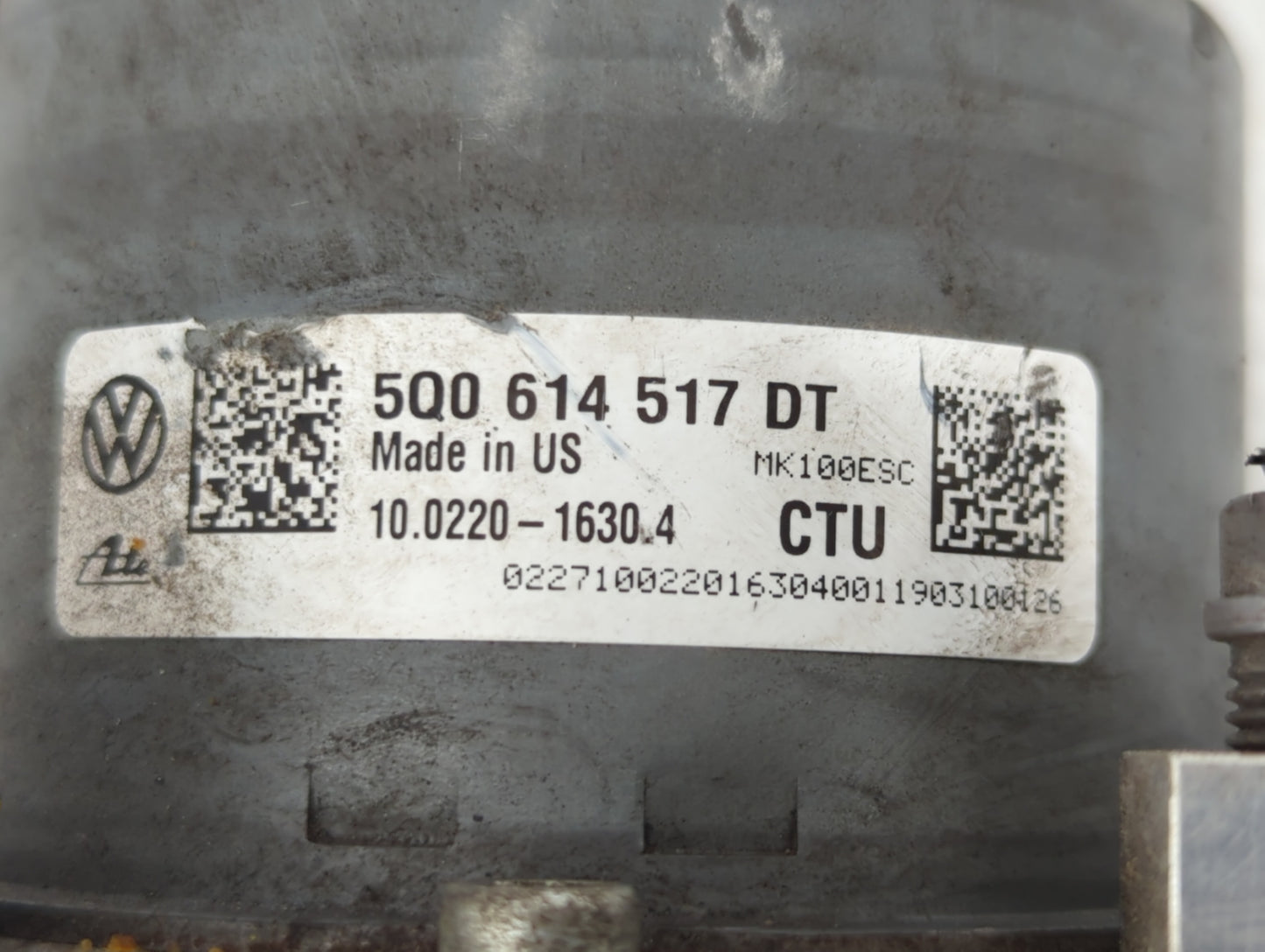 2018-2019 Volkswagen Atlas ABS Pump Control Module Replacement P/N:5Q0 614 517 Fits Fits 2018 2019 OEM Used Auto Parts - Oem